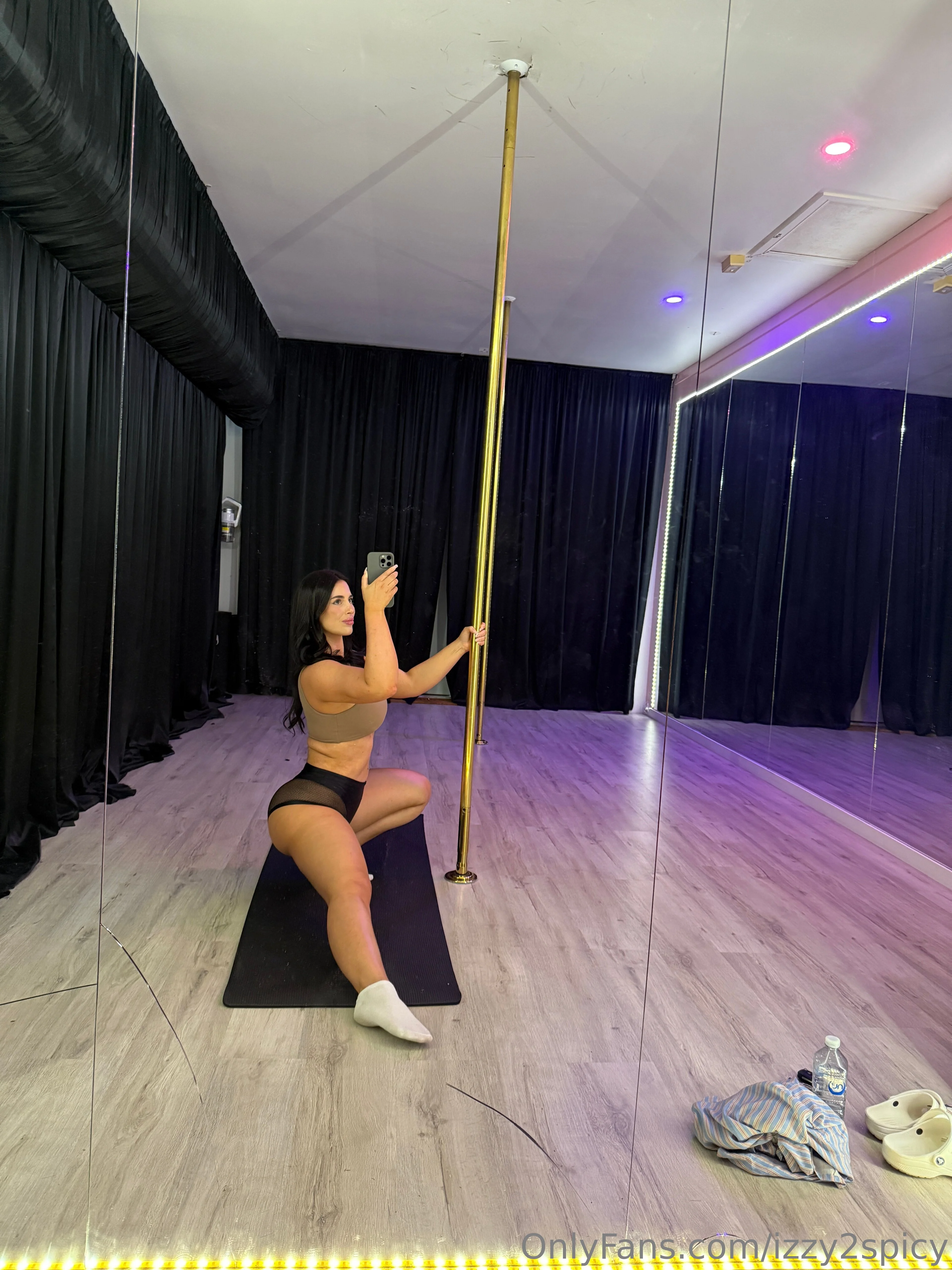 Izzy OnlyFans exclusive photo 13 - izzy2spicy premium content