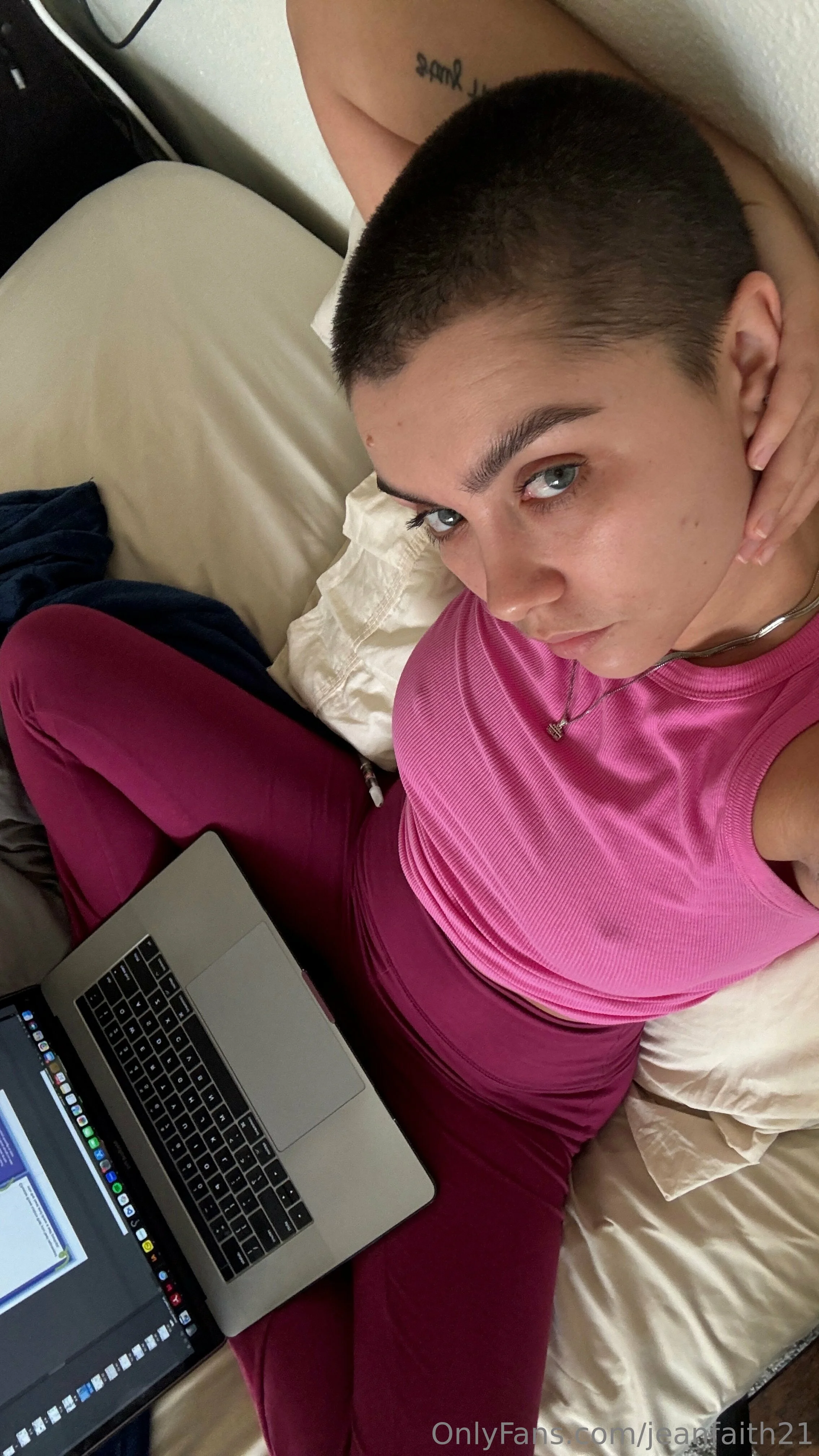 Jean OnlyFans exclusive photo 17 - jeanfaith21 premium content