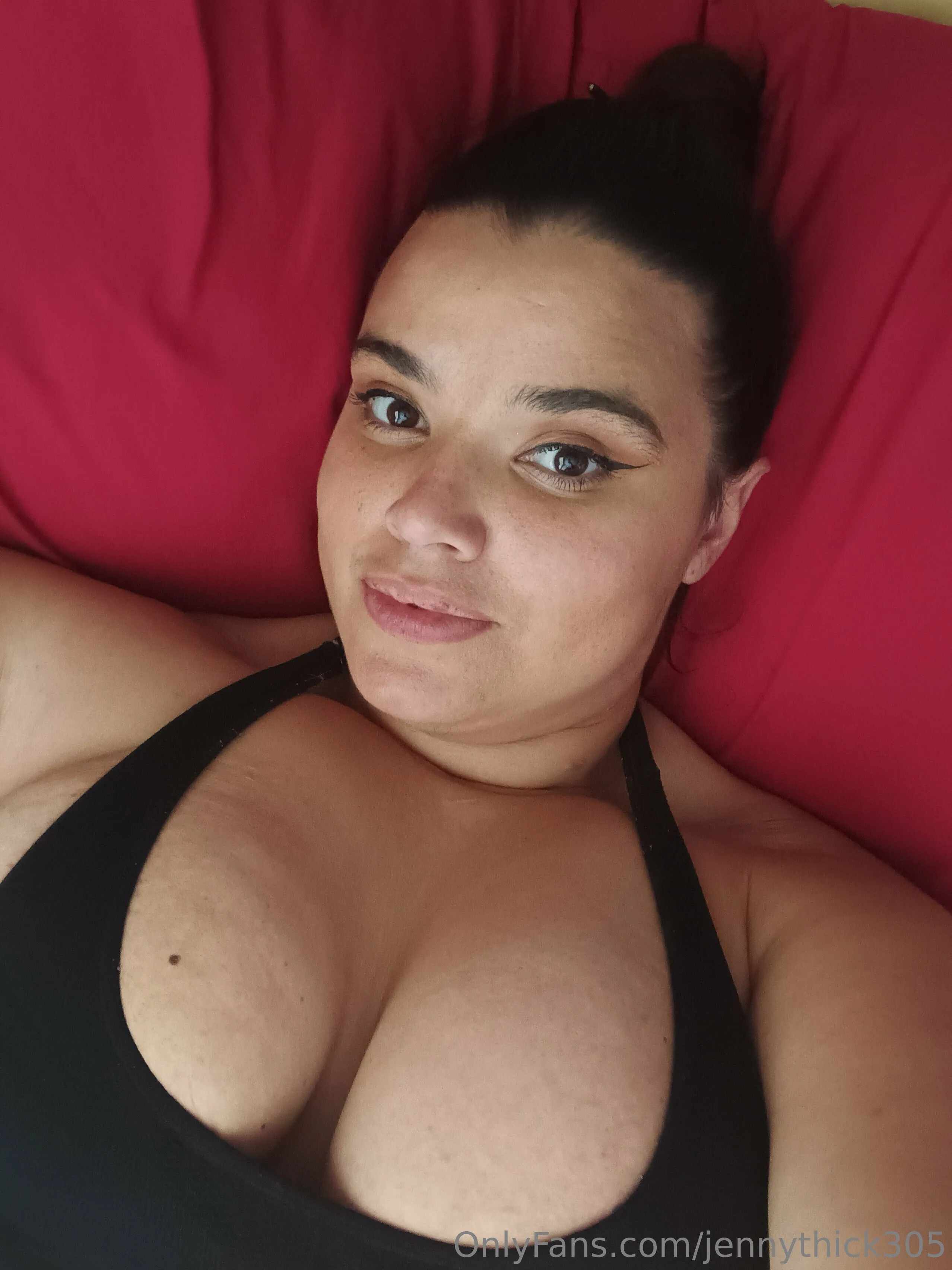 Jenniffer OnlyFans exclusive photo 8 - jennythick305 premium content