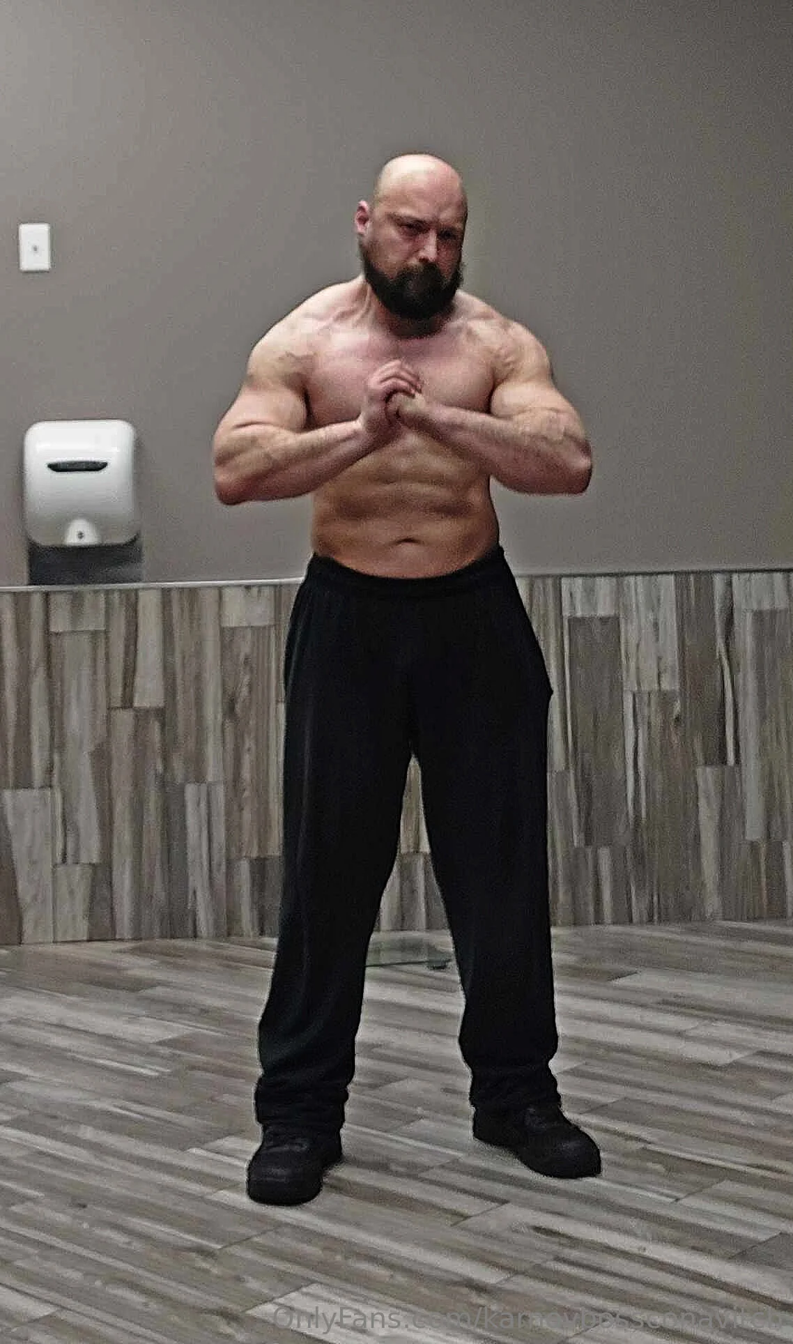 Karnov's Secret Club! OnlyFans exclusive photo 1 - karnovbossconavitch premium content