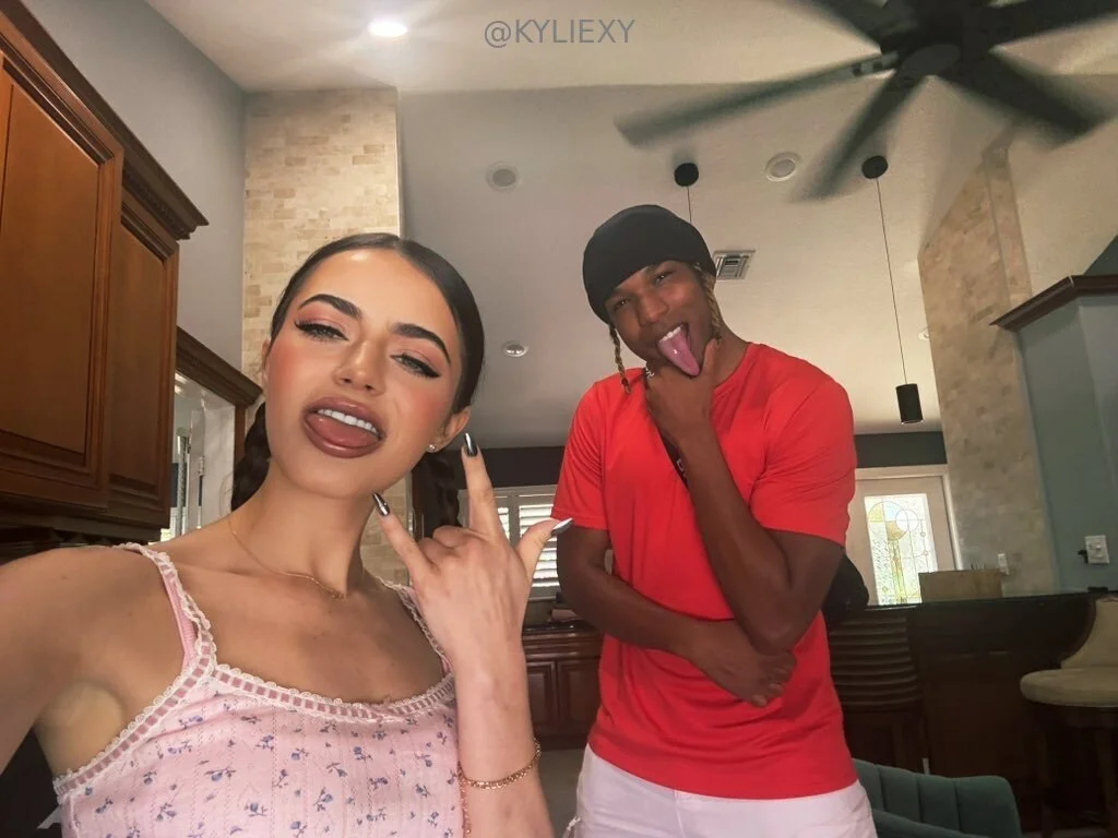 Kylie Quinn OnlyFans exclusive photo 11 - kyliexy premium content