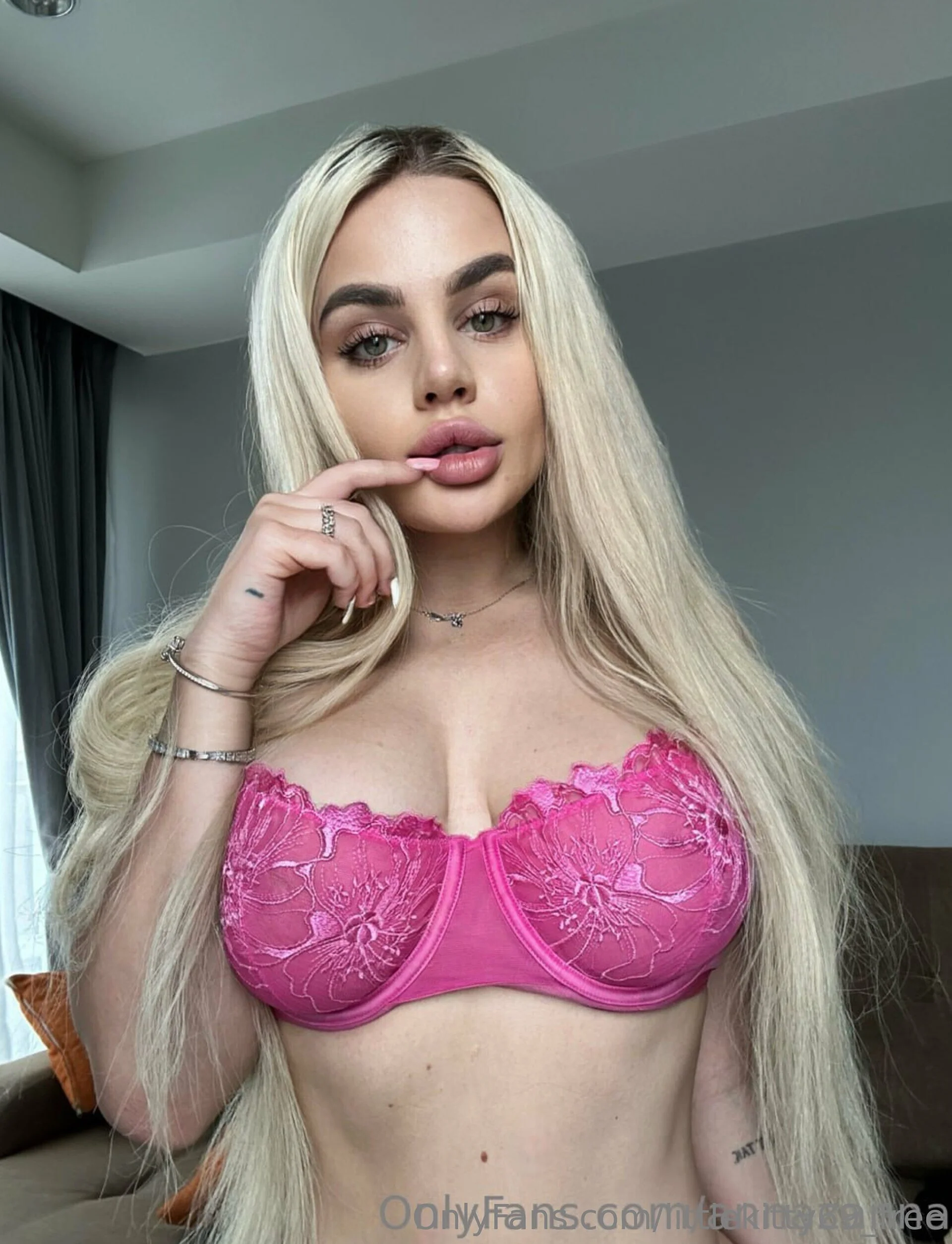 💫LittleKitty Free🐱 OnlyFans exclusive photo 2 - littlekitty69_free premium content