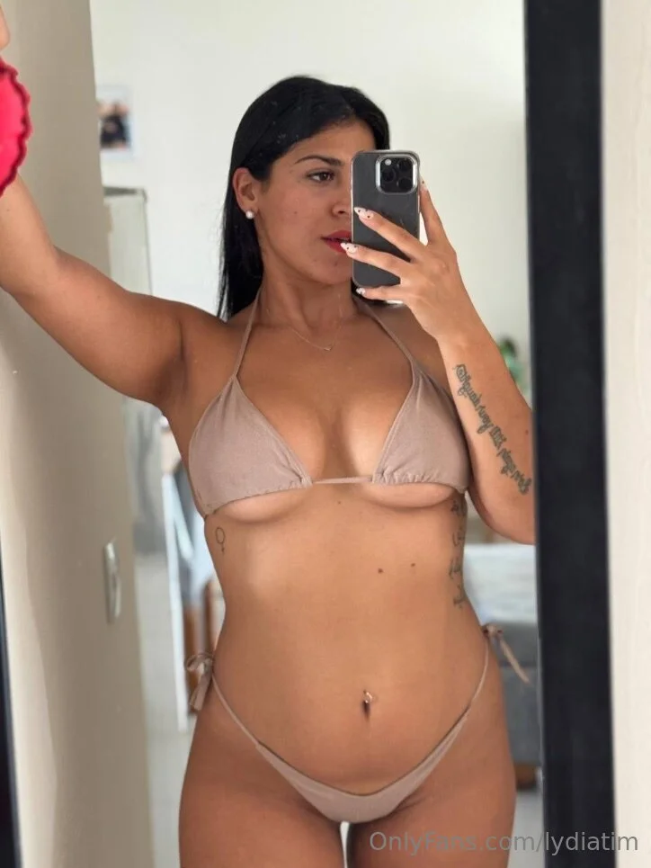 Lydia LIVE STREAM/VCALL 📞💋 OnlyFans exclusive photo 17 - lydiatim premium content