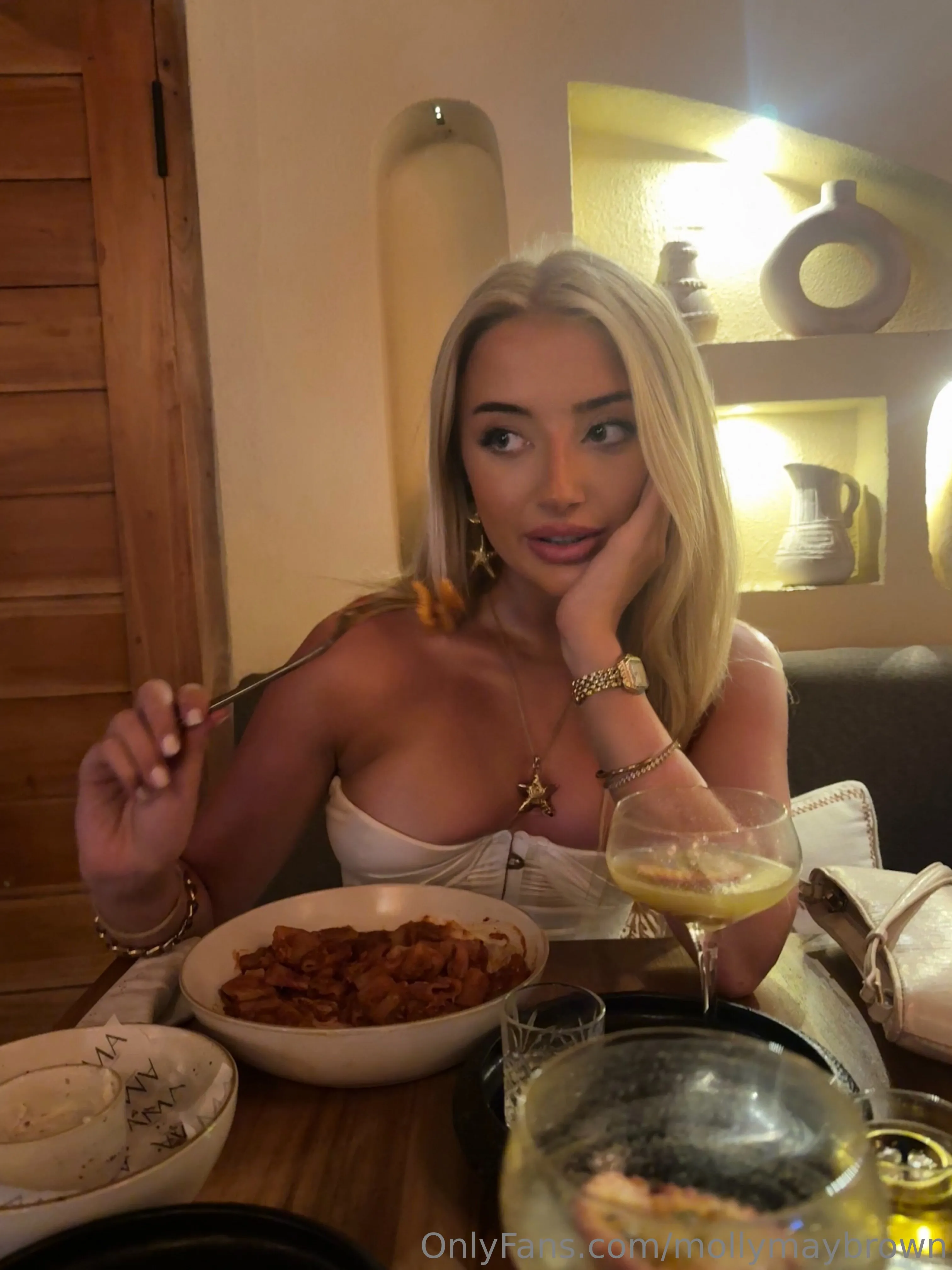 Molly May Brown OnlyFans exclusive photo 6 - mollymaybrown premium content