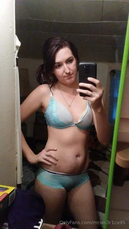 MrsM3R1CA95 OnlyFans exclusive photo 5 - mrsm3r1ca95 premium content