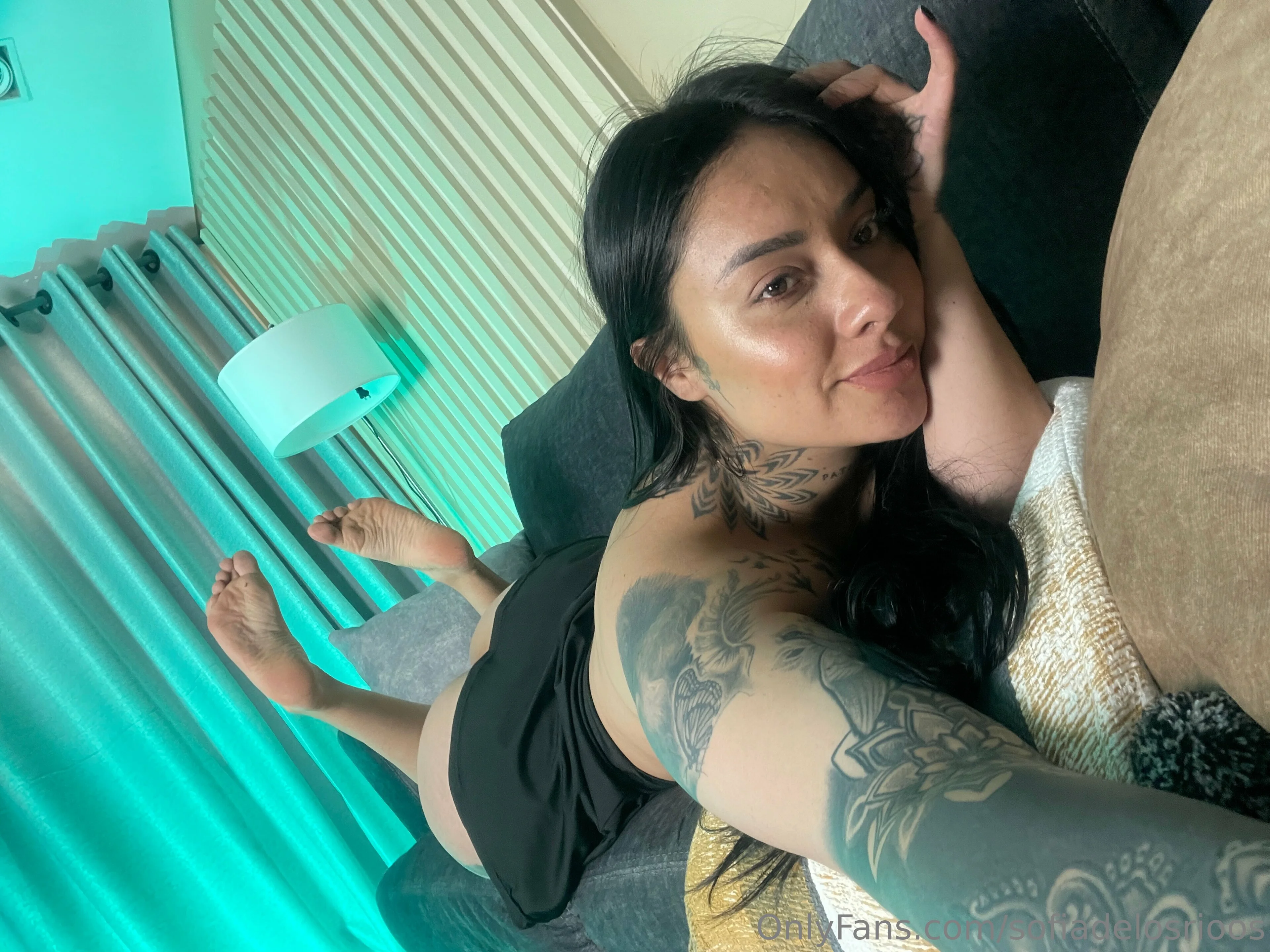 Lau 🖤 OnlyFans exclusive photo 2 - onelauv premium content