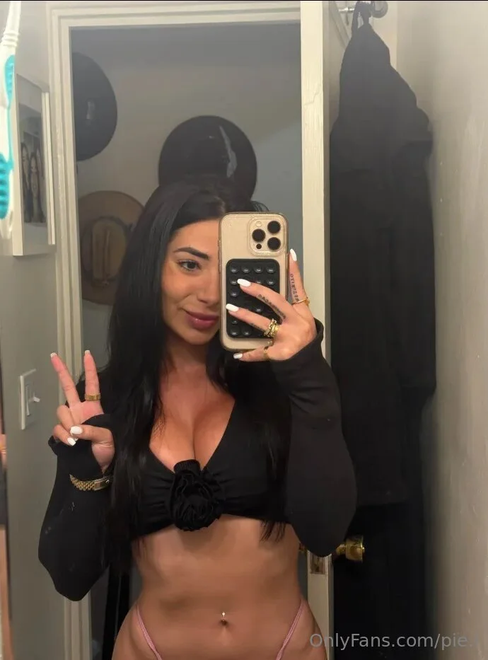 Pie L 🌺 OnlyFans exclusive photo 9 - pie.l premium content