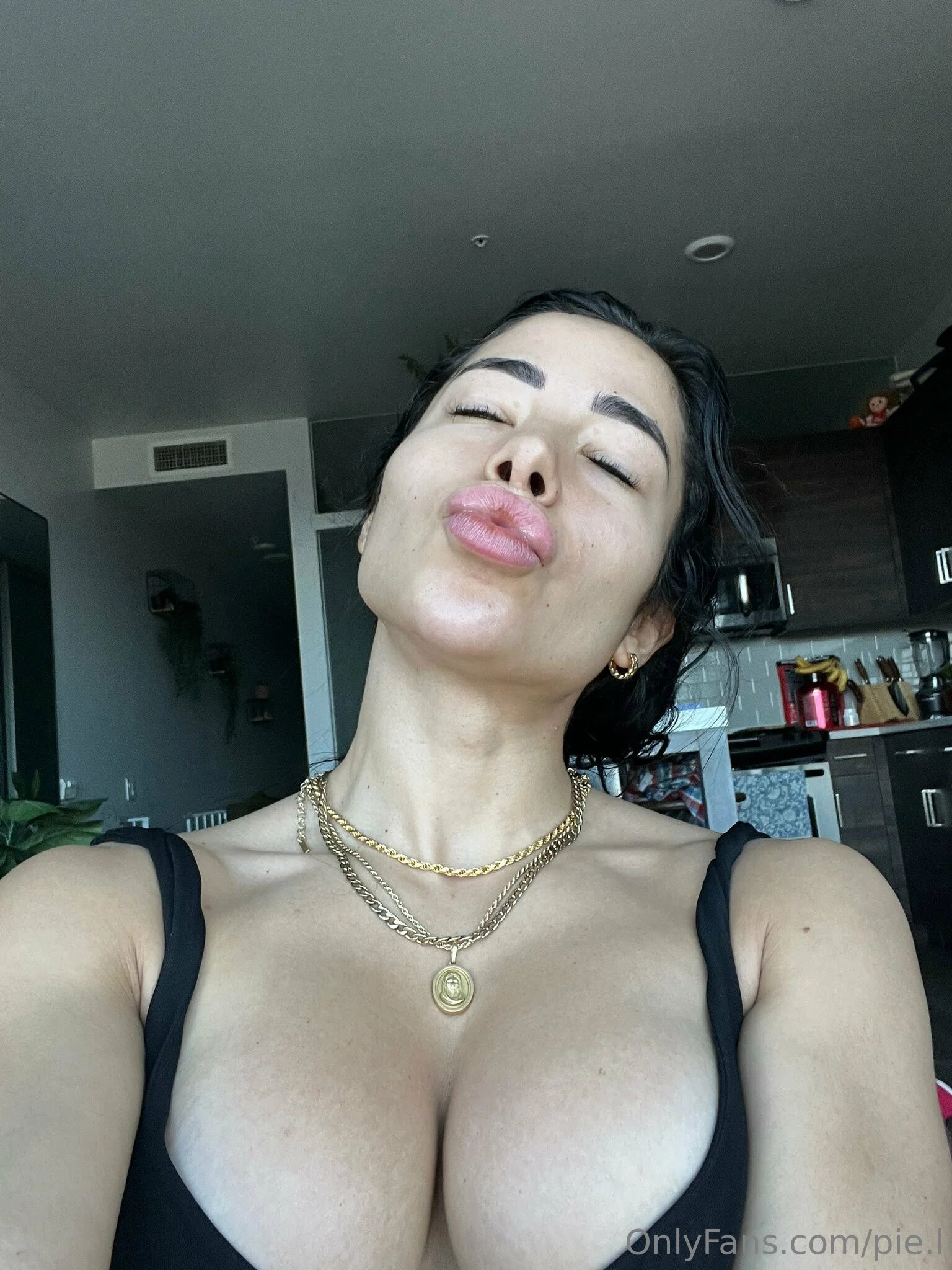 Pie L 🌺 OnlyFans exclusive photo 2 - pie.l premium content