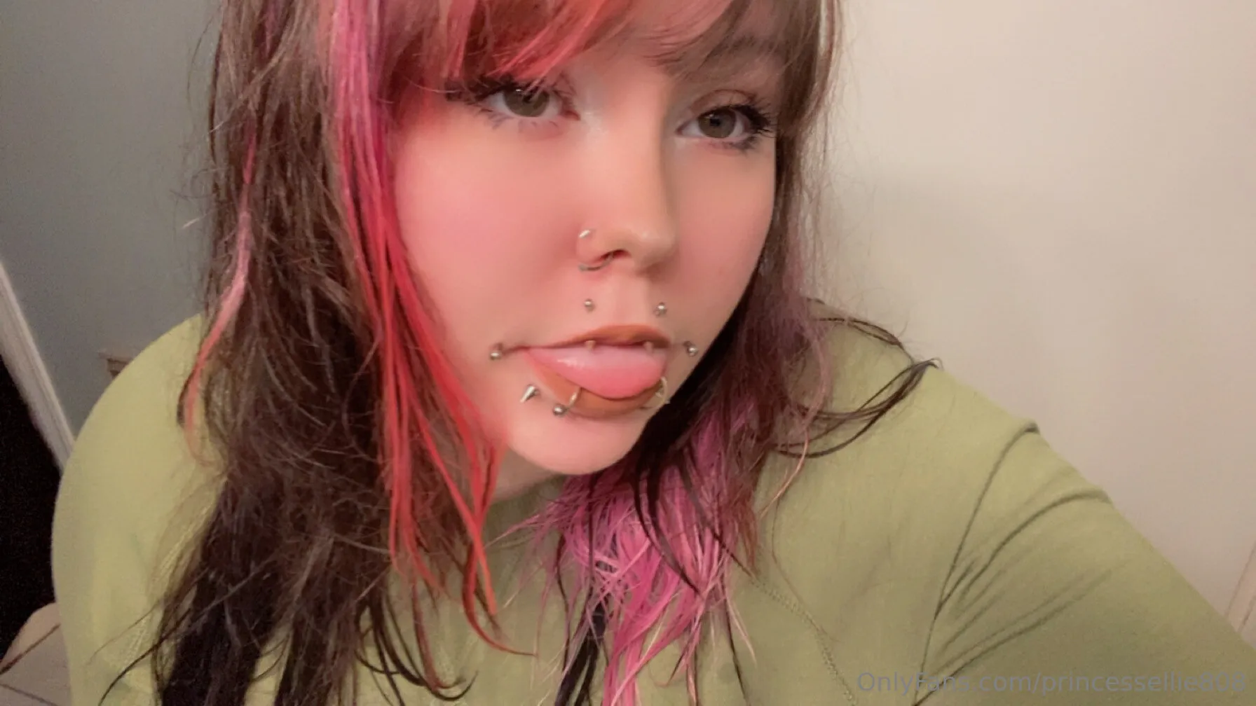 💕evilae bug 💕 OnlyFans exclusive photo 5 - princessellie808 premium content