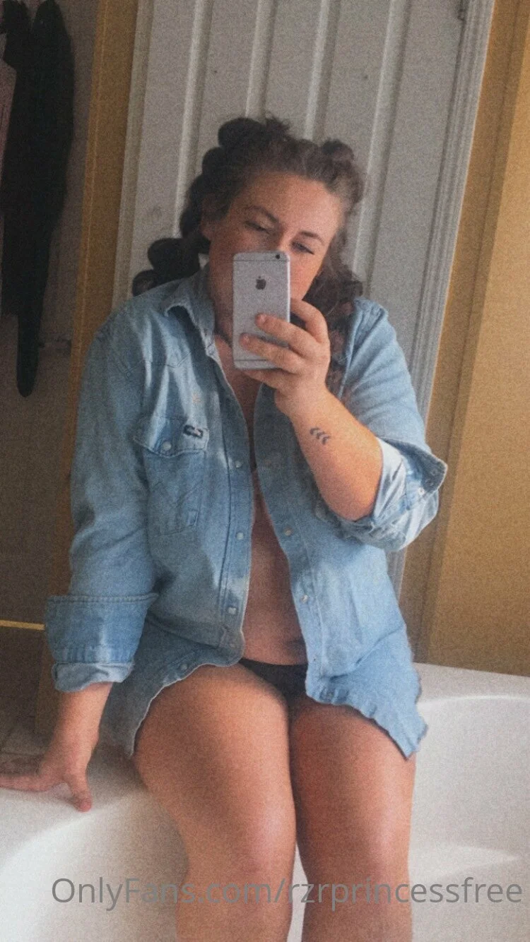 RZR Princess OnlyFans exclusive photo 11 - rzrprincessfree premium content