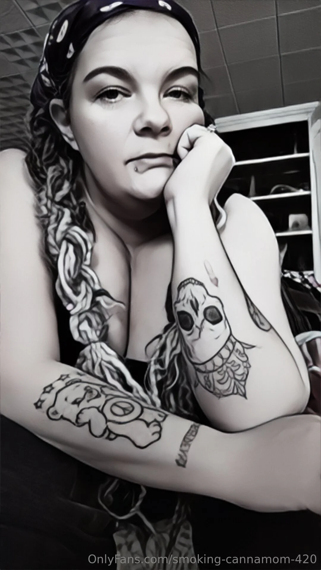 Smoking CannaMom 420 OnlyFans exclusive photo 21 - smoking-cannamom-420 premium content