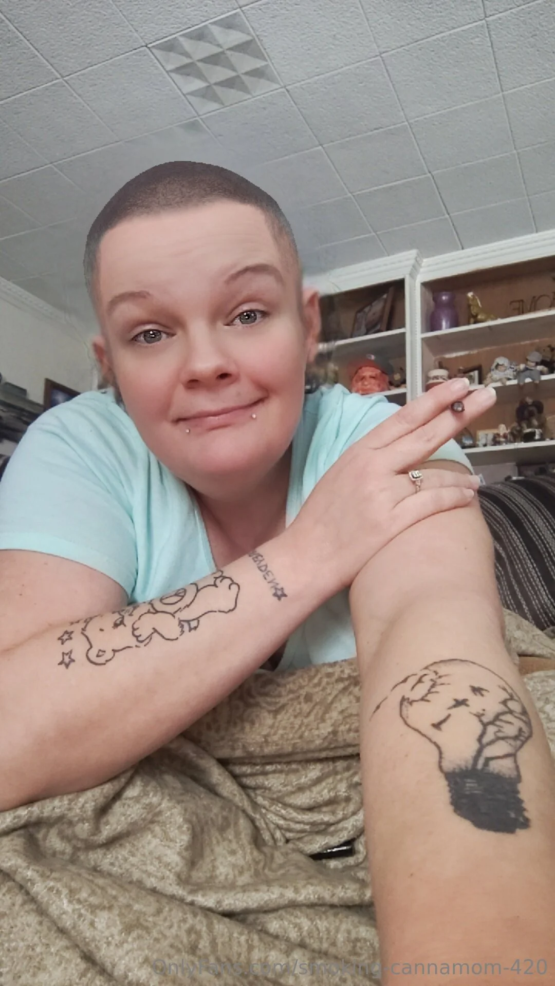 Smoking CannaMom 420 OnlyFans exclusive photo 11 - smoking-cannamom-420 premium content