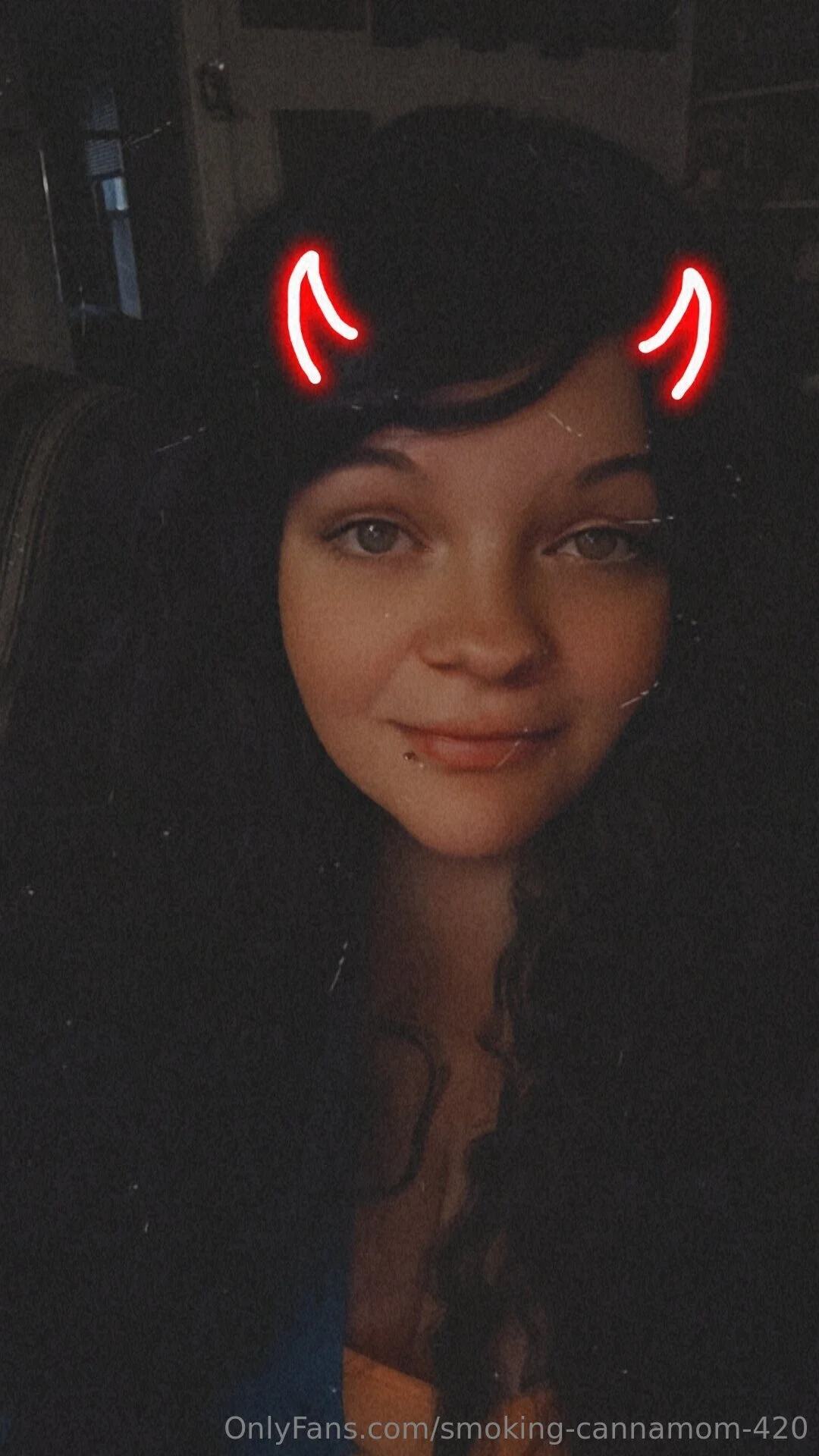 Smoking CannaMom 420 OnlyFans exclusive photo 2 - smoking-cannamom-420 premium content