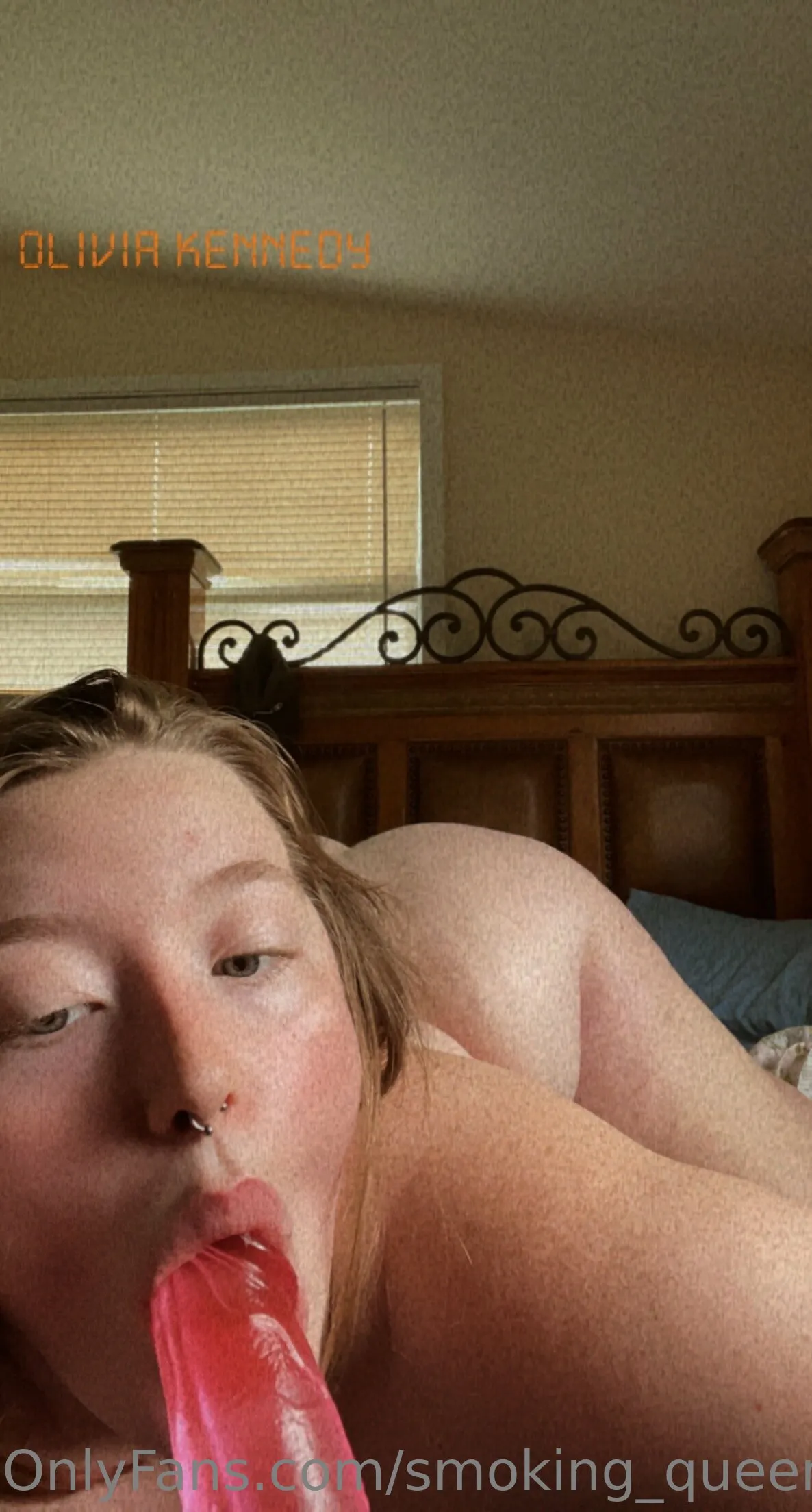 livi OnlyFans exclusive photo 12 - smoking_queen420 premium content