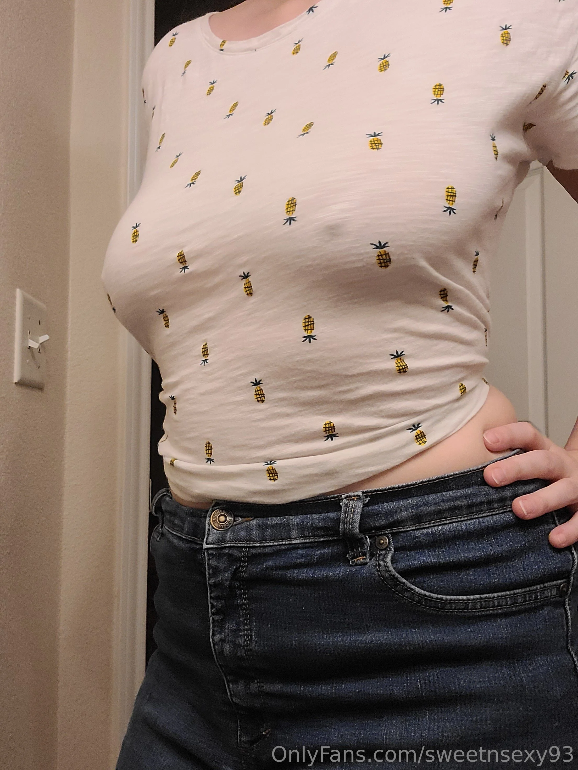 Jessie the Chubby Milf--FREE OnlyFans exclusive photo 3 - sweetnsexy93 premium content