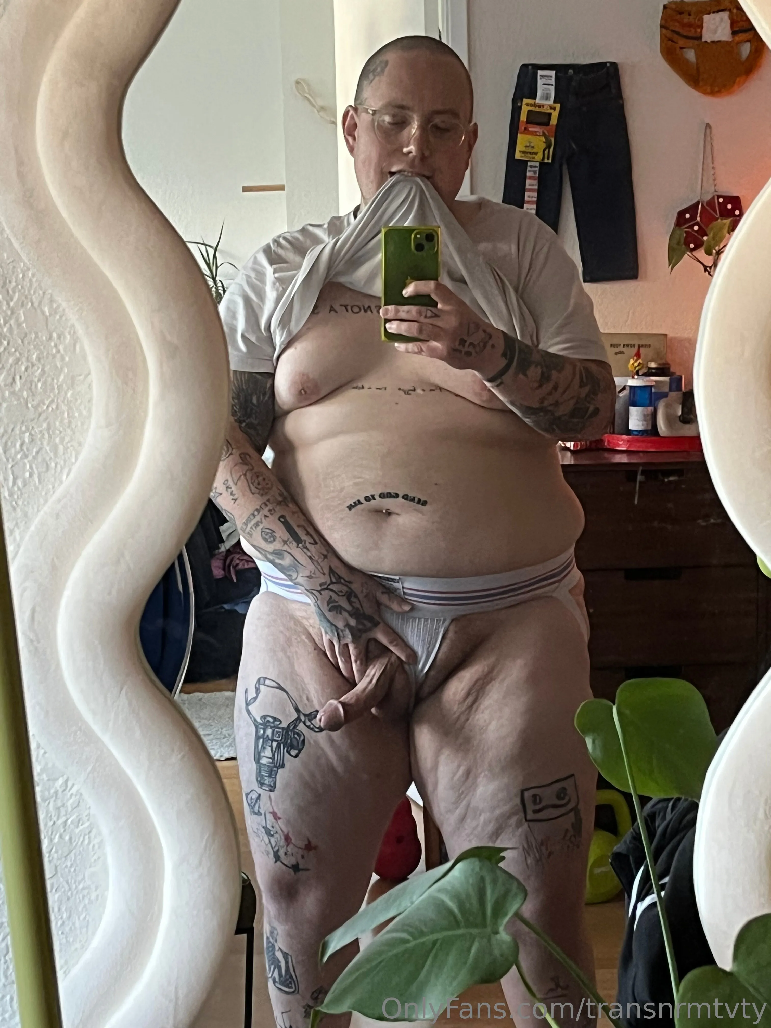 transnrmtvty OnlyFans exclusive photo 11 - transnrmtvty premium content