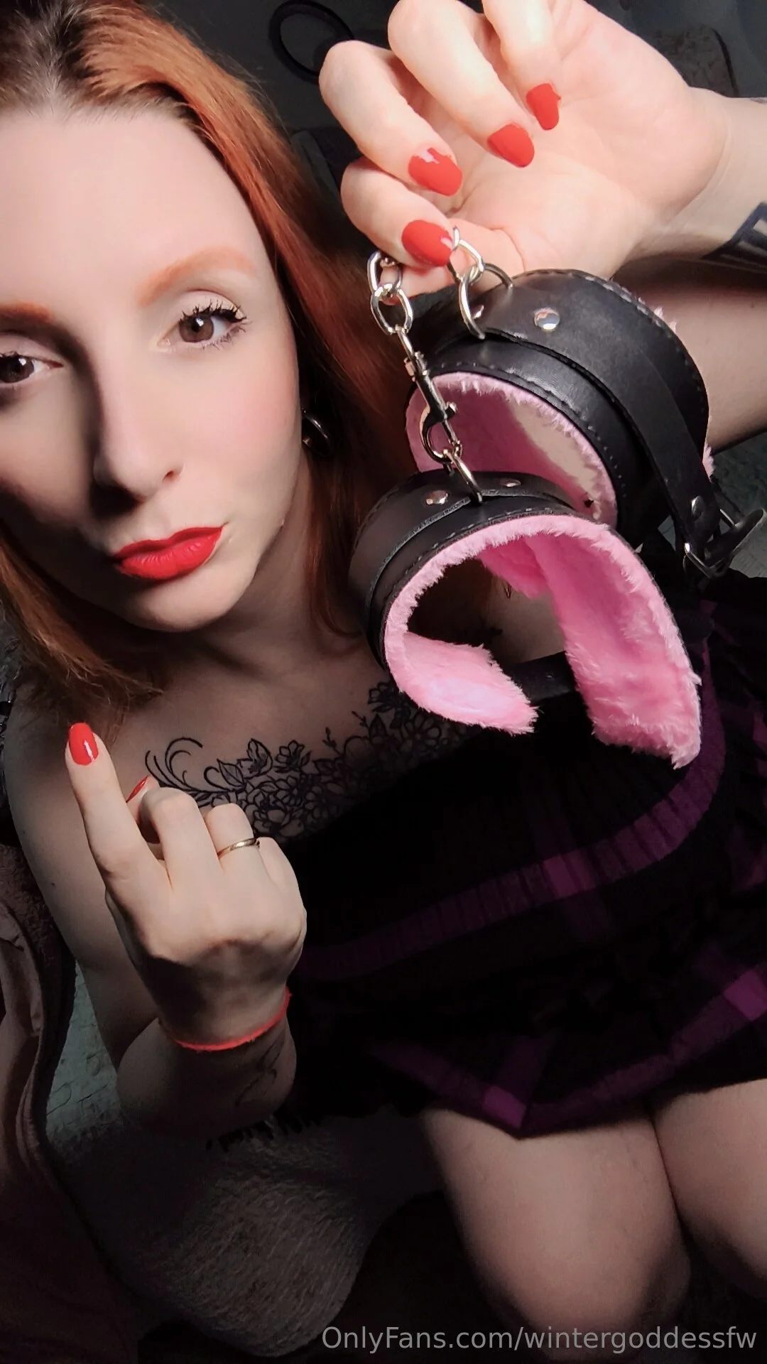 Winter Goddess 🩶 ❄️ FEMDOM - FINDOM 👑 OnlyFans exclusive photo 1 - wintergoddessfw premium content