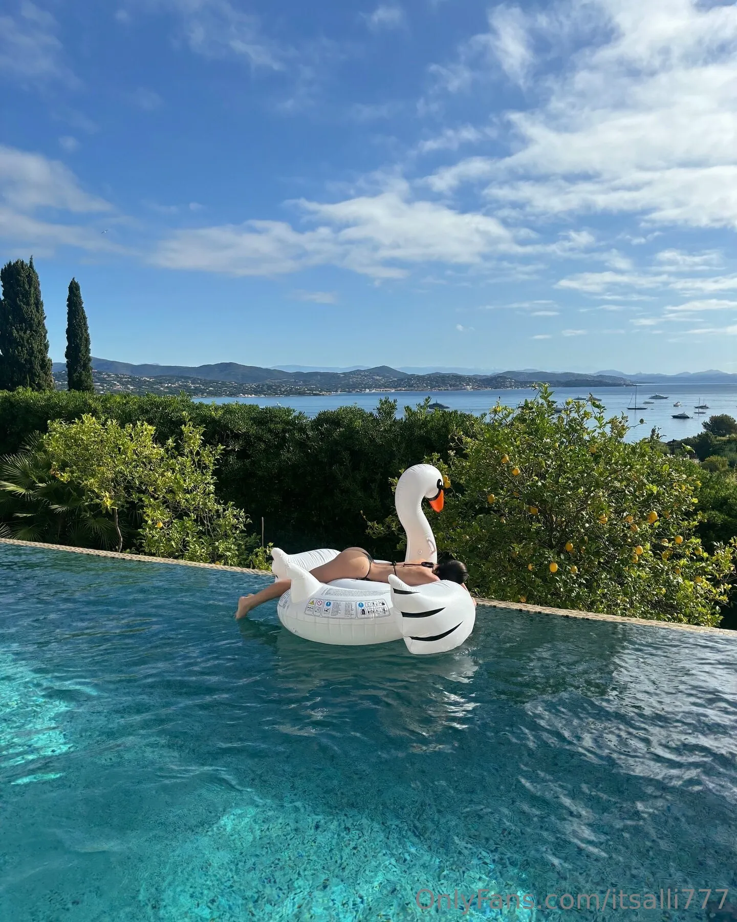Alli OnlyFans exclusive photo 28 - itsalli777 premium content