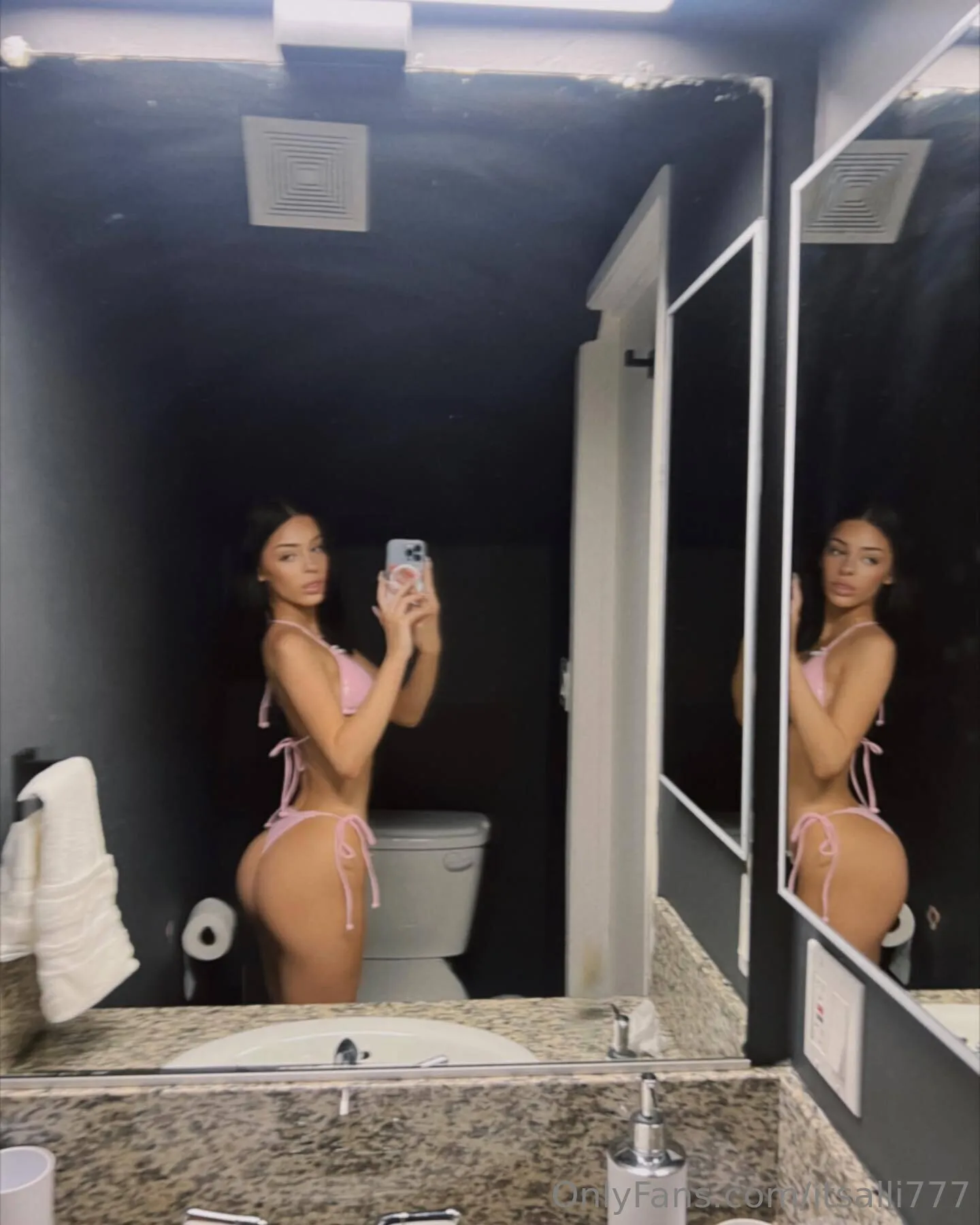 Alli OnlyFans exclusive photo 20 - itsalli777 premium content