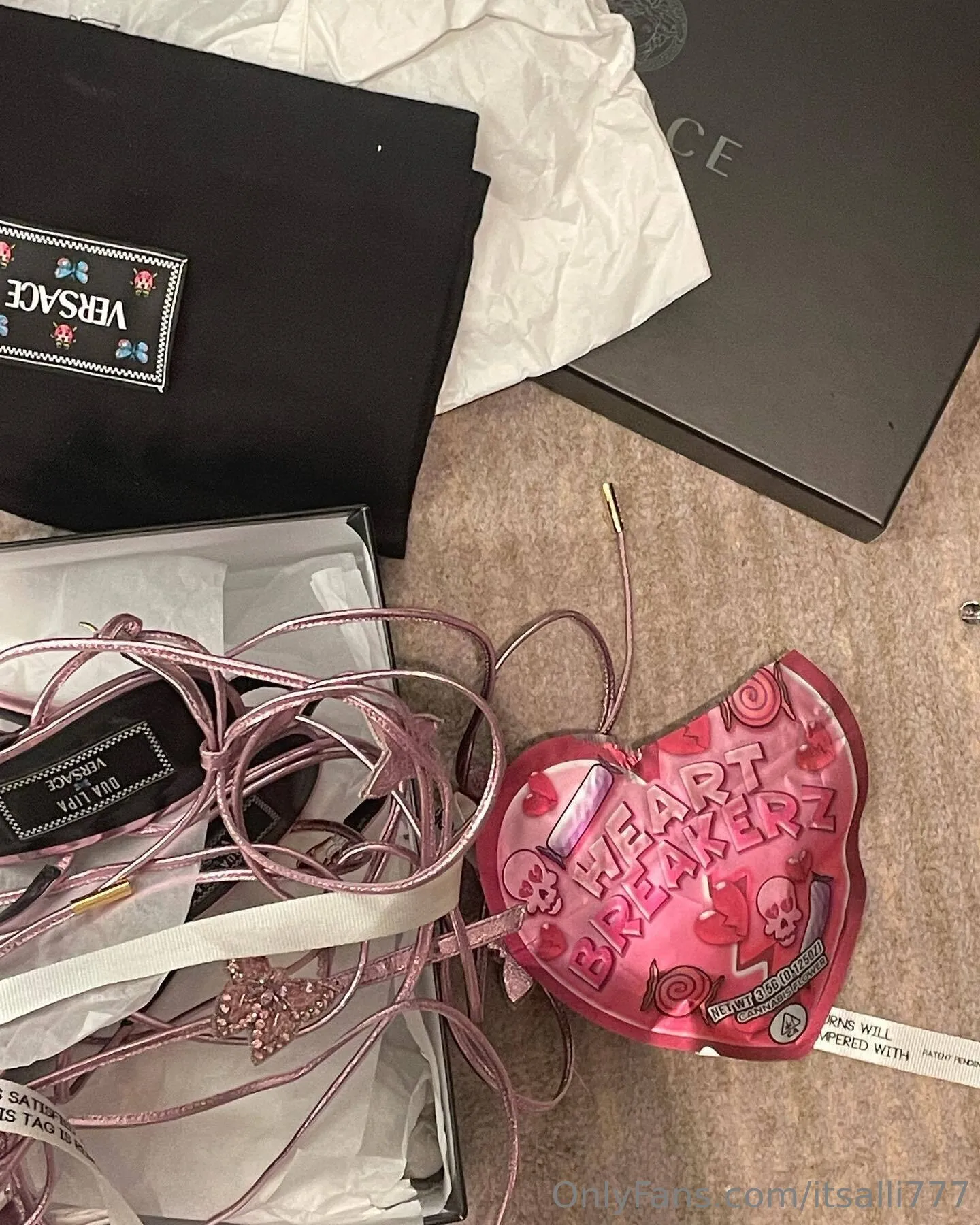 Alli OnlyFans exclusive photo 19 - itsalli777 premium content