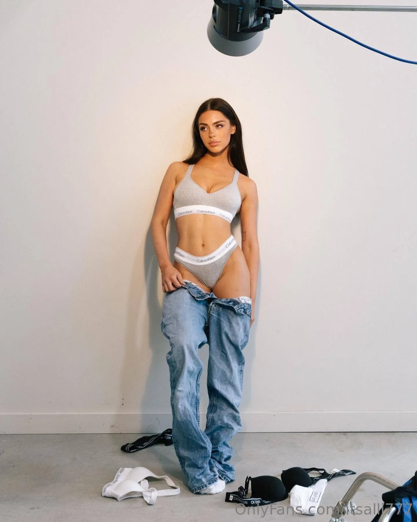 Alli OnlyFans exclusive photo 5 - itsalli777 premium content