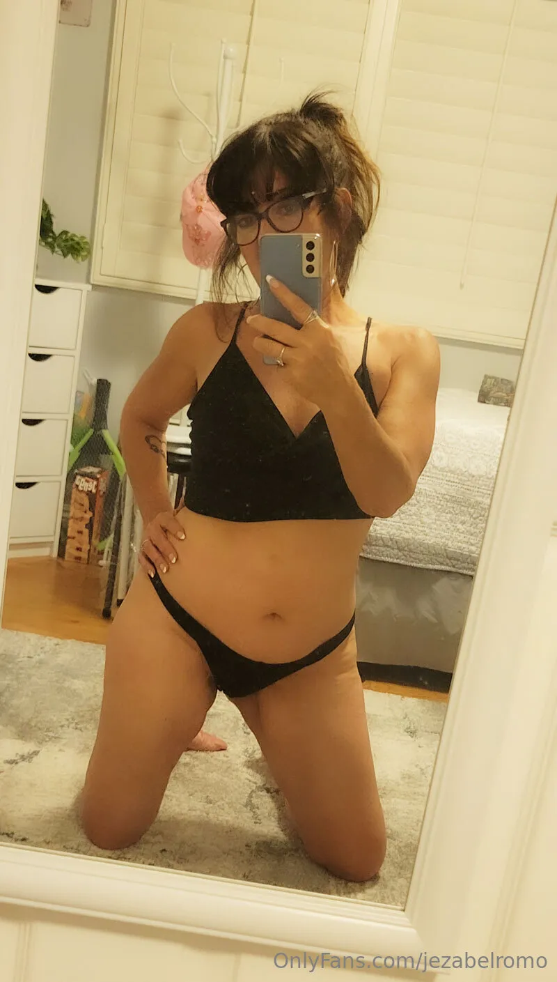 Jezabel Romo OnlyFans exclusive photo 6 - jezabelromo premium content