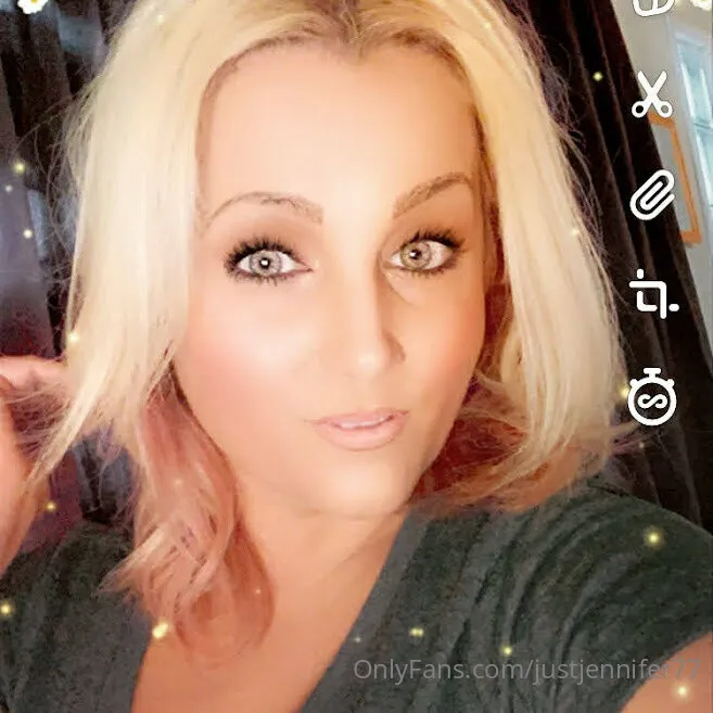 Justjennifer77 OnlyFans exclusive photo 7 - justjennifer77 premium content