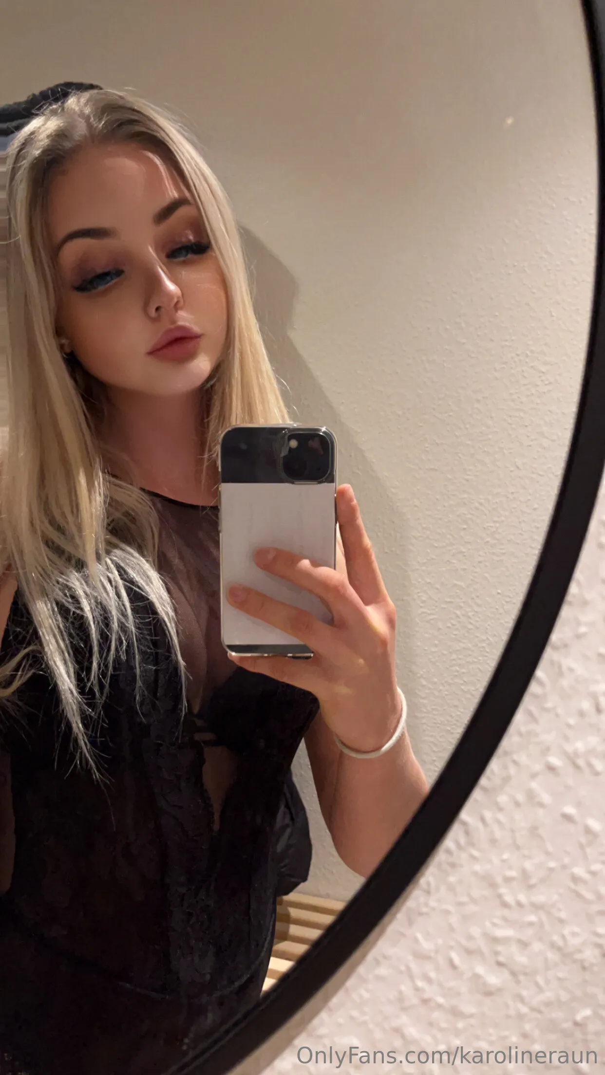 Karoline Raun 🇩🇰 OnlyFans exclusive photo 2 - karolineraun premium content