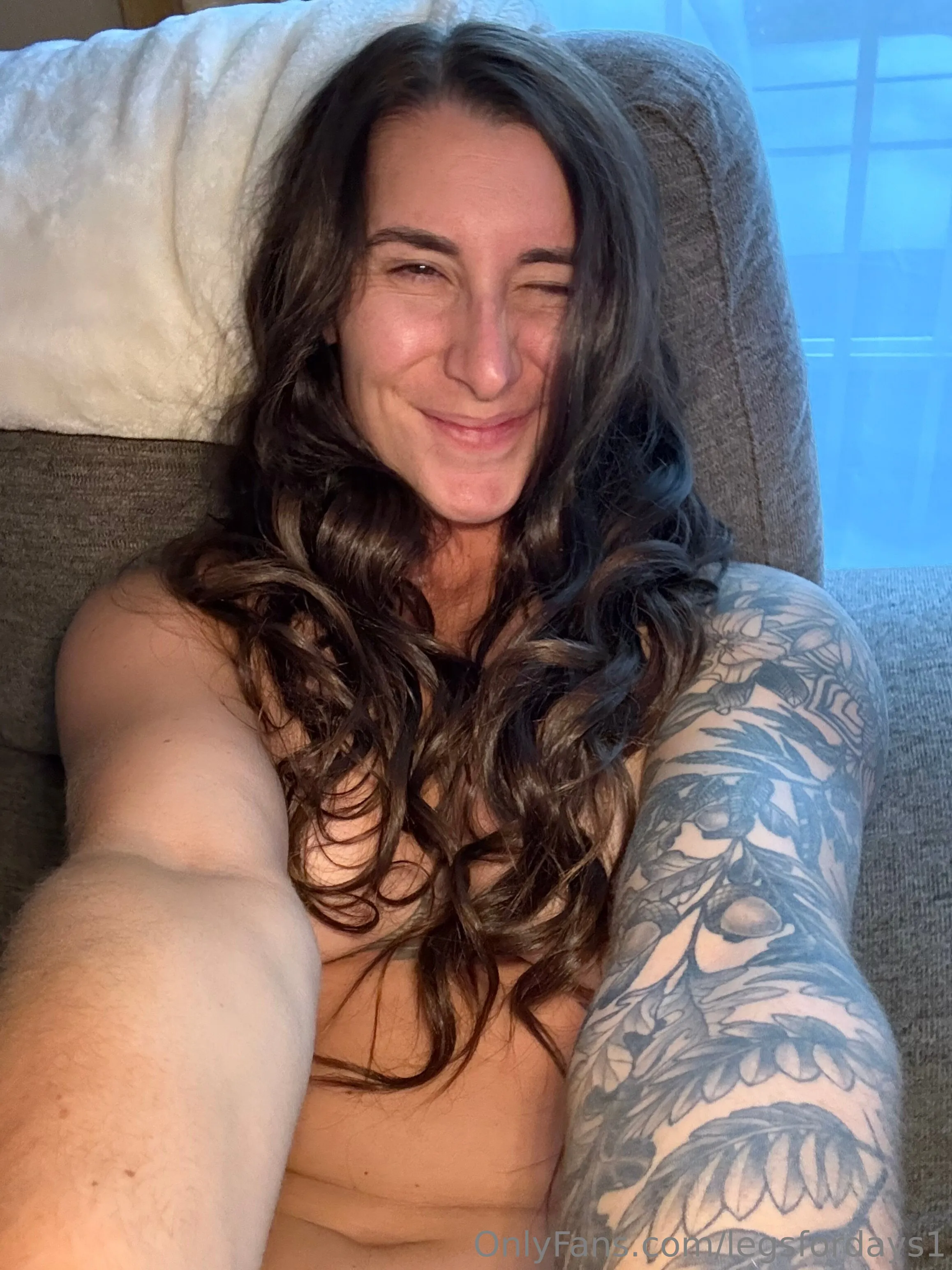 Lauren🏔️ OnlyFans exclusive photo 44 - legsfordays1 premium content