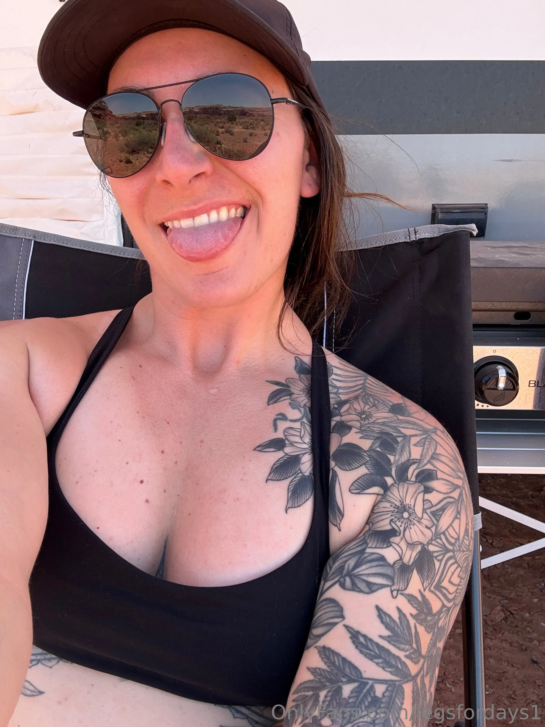 Lauren🏔️ OnlyFans exclusive photo 34 - legsfordays1 premium content