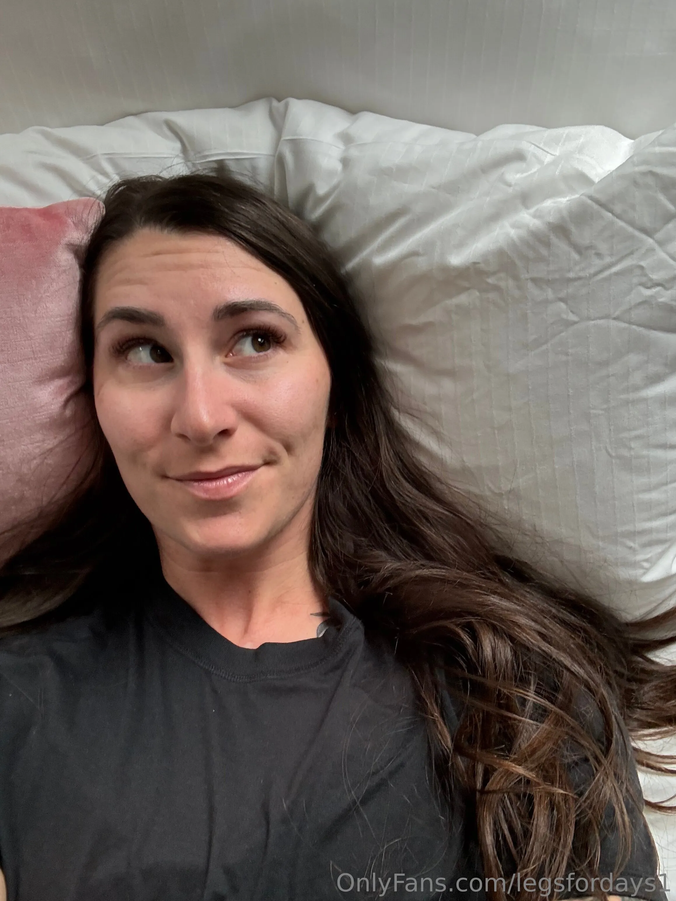 Lauren🏔️ OnlyFans exclusive photo 6 - legsfordays1 premium content