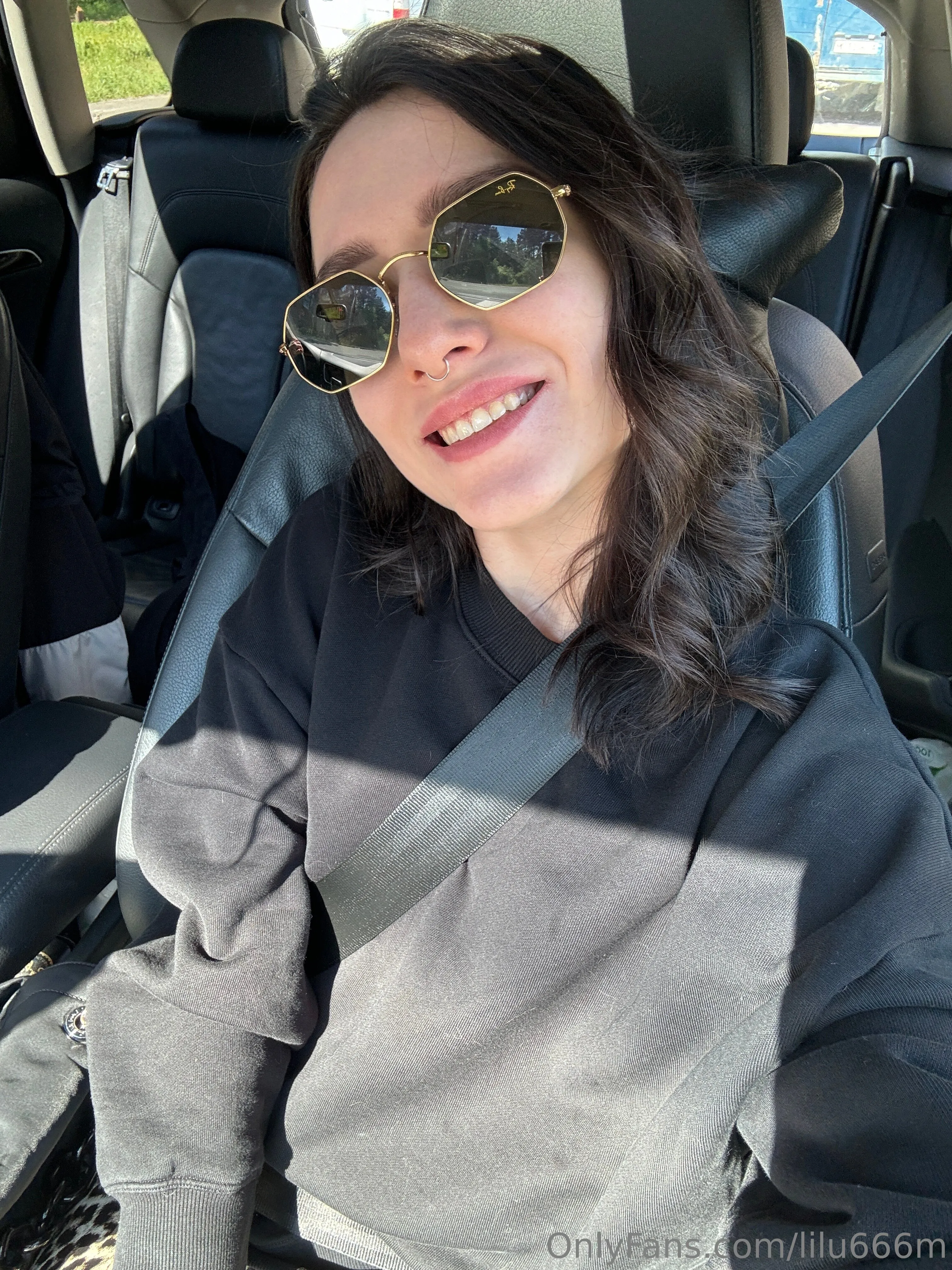 Lilu Miller OnlyFans exclusive photo 17 - lilu666m premium content