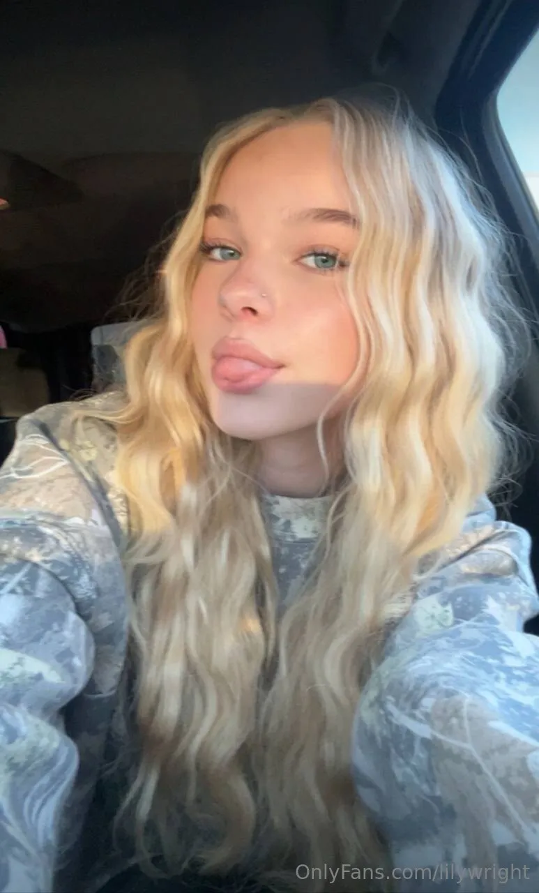 lily ♡ OnlyFans exclusive photo 12 - lilywright premium content