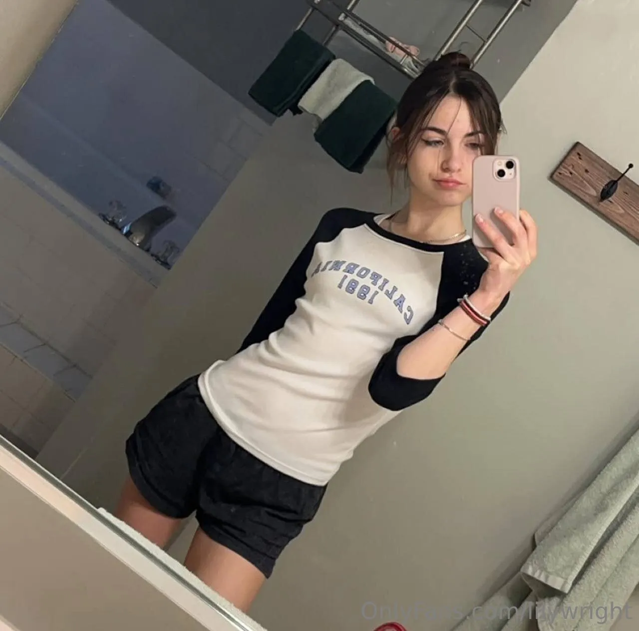 lily ♡ OnlyFans exclusive photo 6 - lilywright premium content