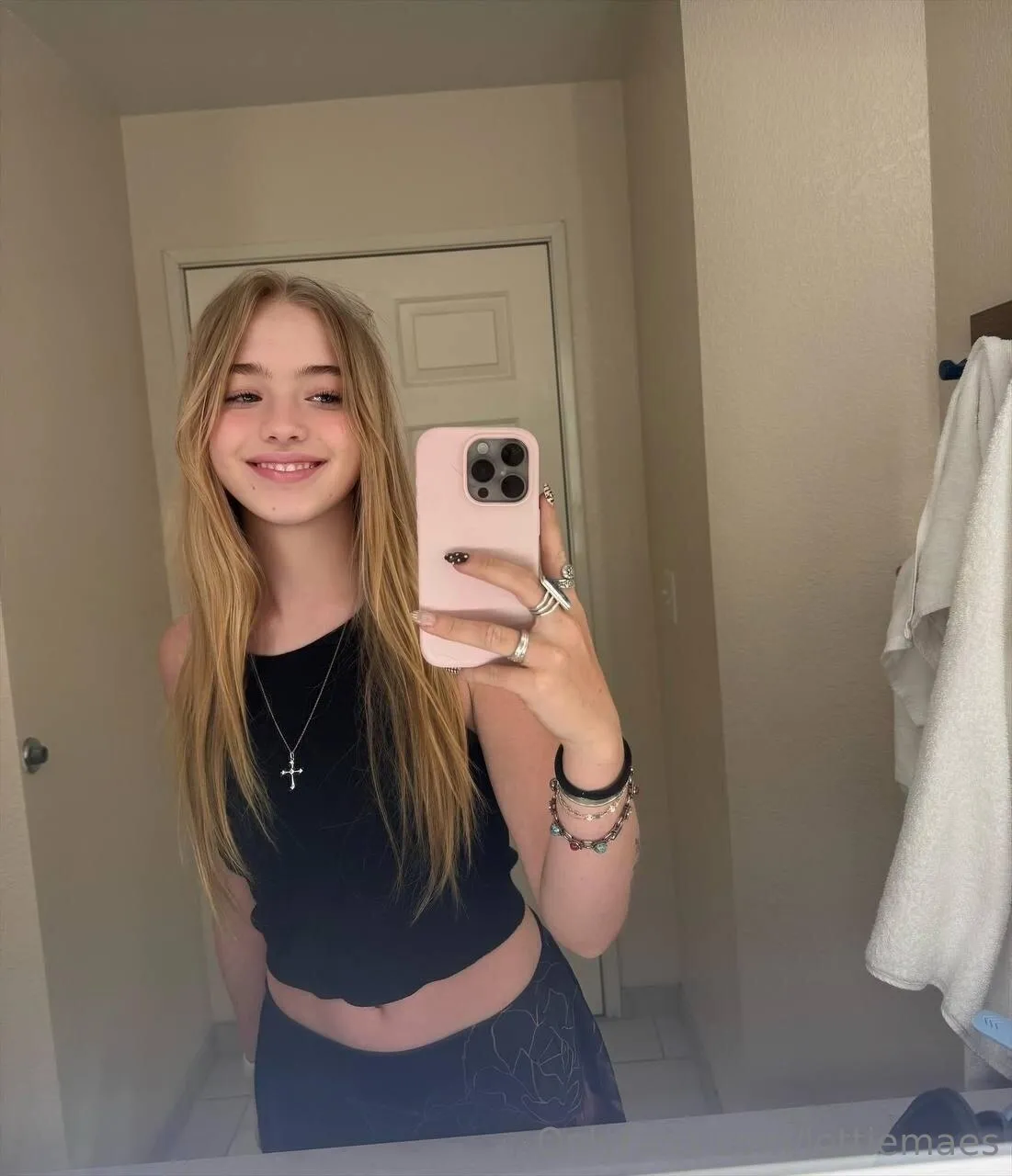 Lottie 😏 OnlyFans exclusive photo 34 - lottiemaes premium content