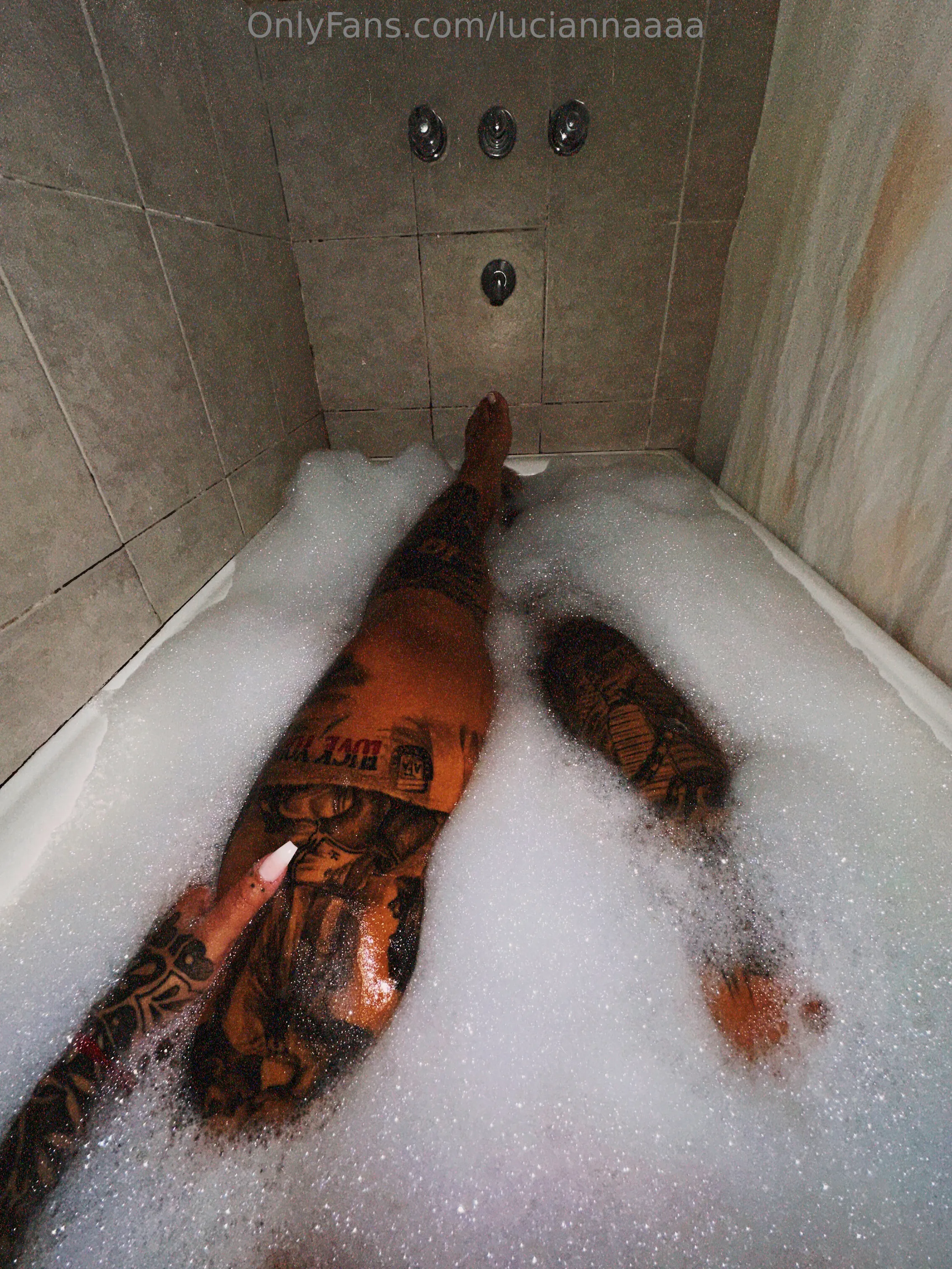 Lucianna OnlyFans exclusive photo 7 - luciannaaaa premium content