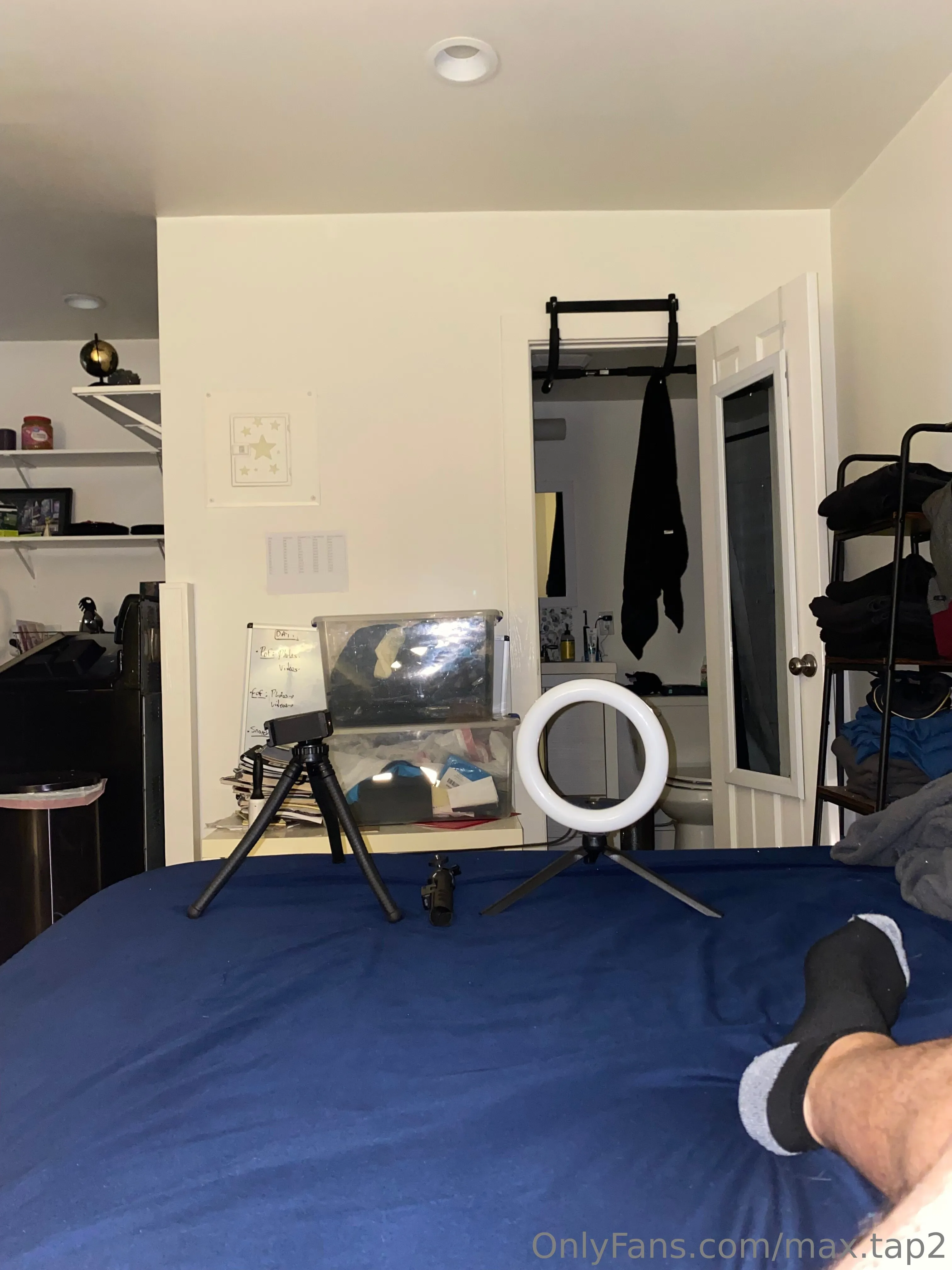 Isaac OnlyFans exclusive photo 1 - max.tap2 premium content