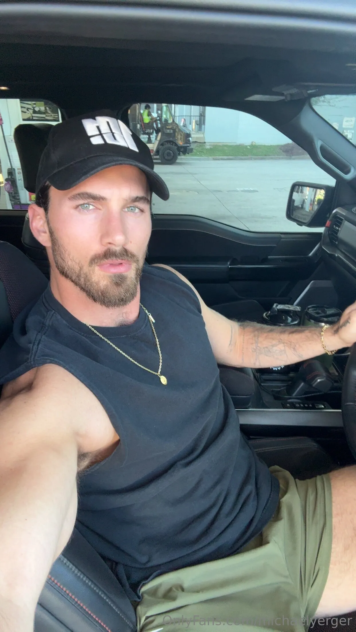 big daddy mike OnlyFans exclusive photo 11 - michaelyerger premium content