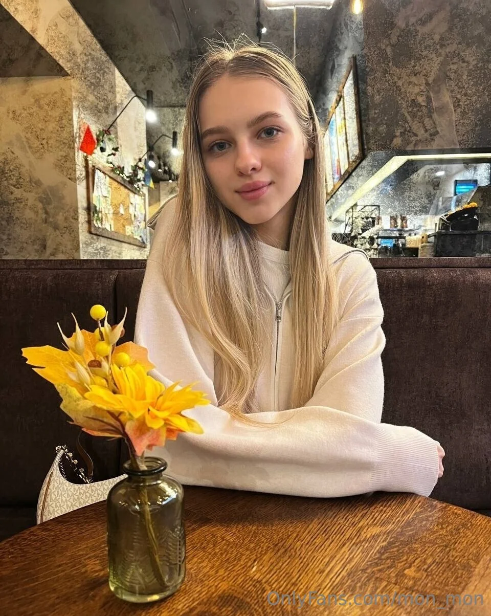 Monica🐈 OnlyFans exclusive photo 9 - mon_mon premium content