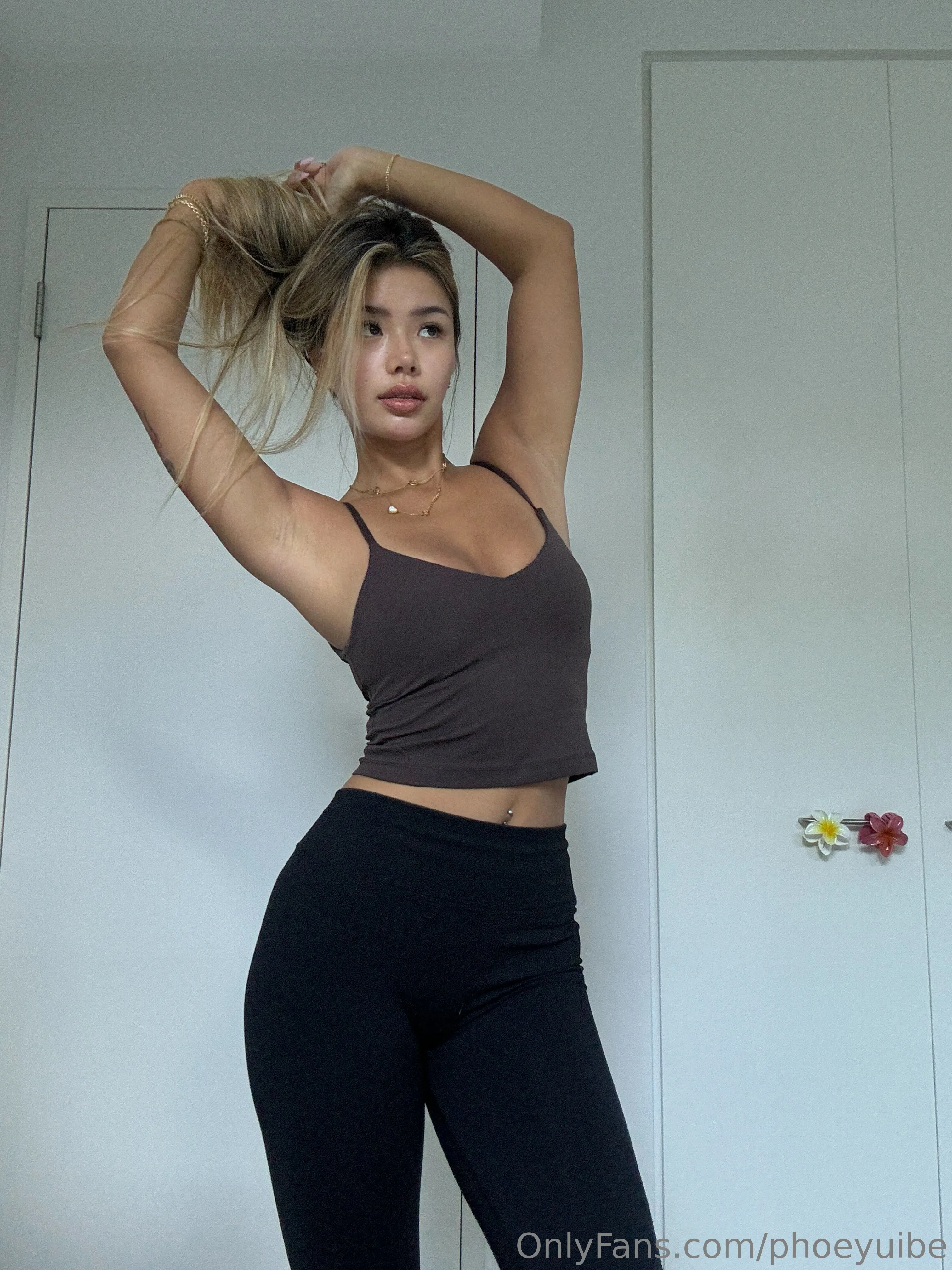 Phoebe OnlyFans exclusive photo 6 - phoeyuibe premium content