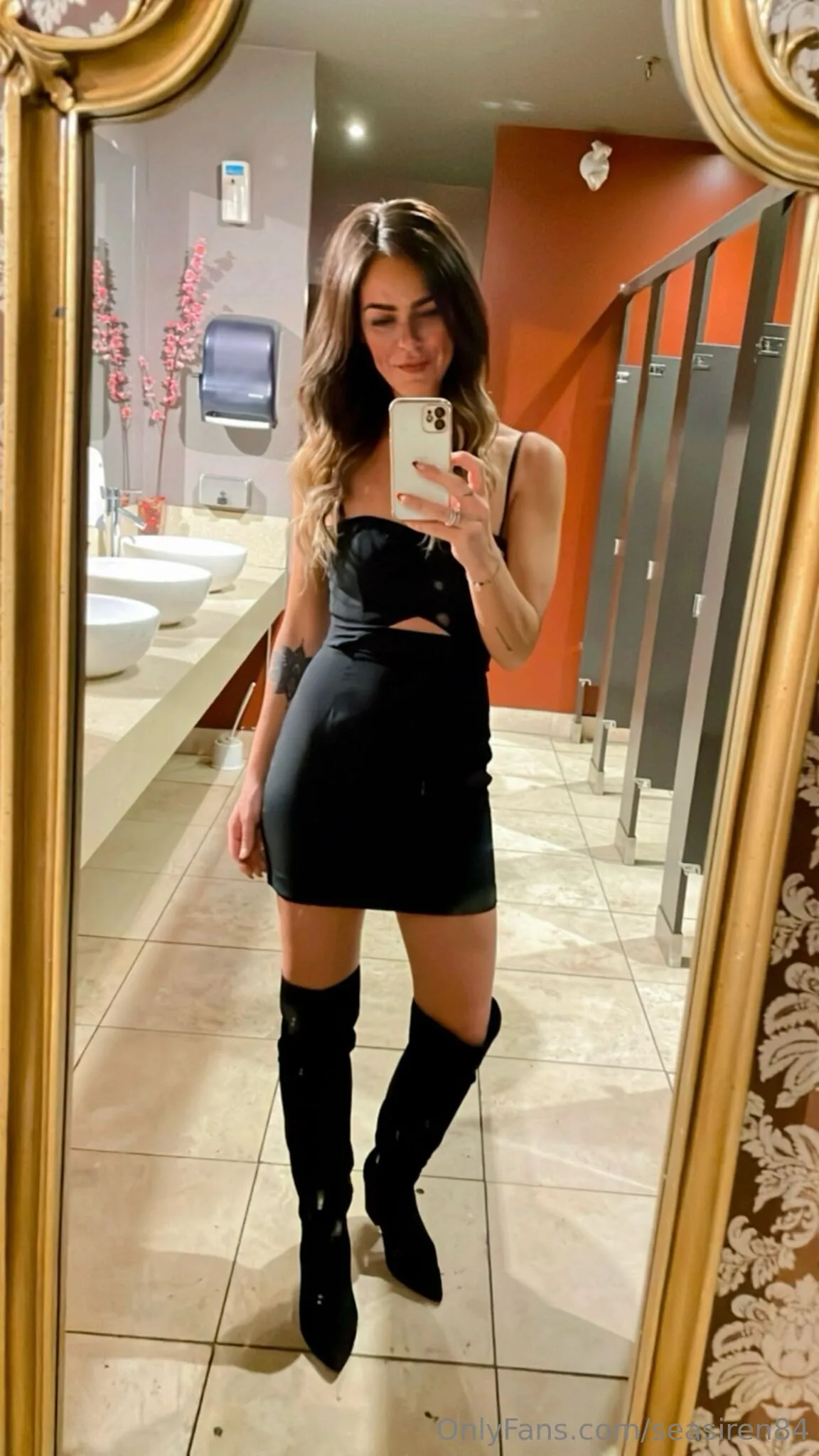 The Sea Siren 🧜🏼‍♀️ OnlyFans exclusive photo 6 - seasiren84 premium content