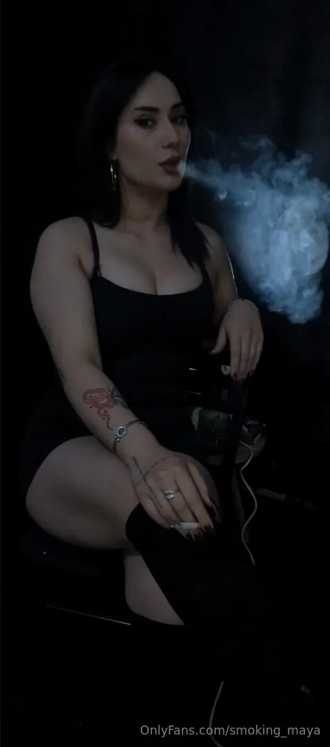 Smoking Maya OnlyFans exclusive photo 29 - smoking_maya premium content