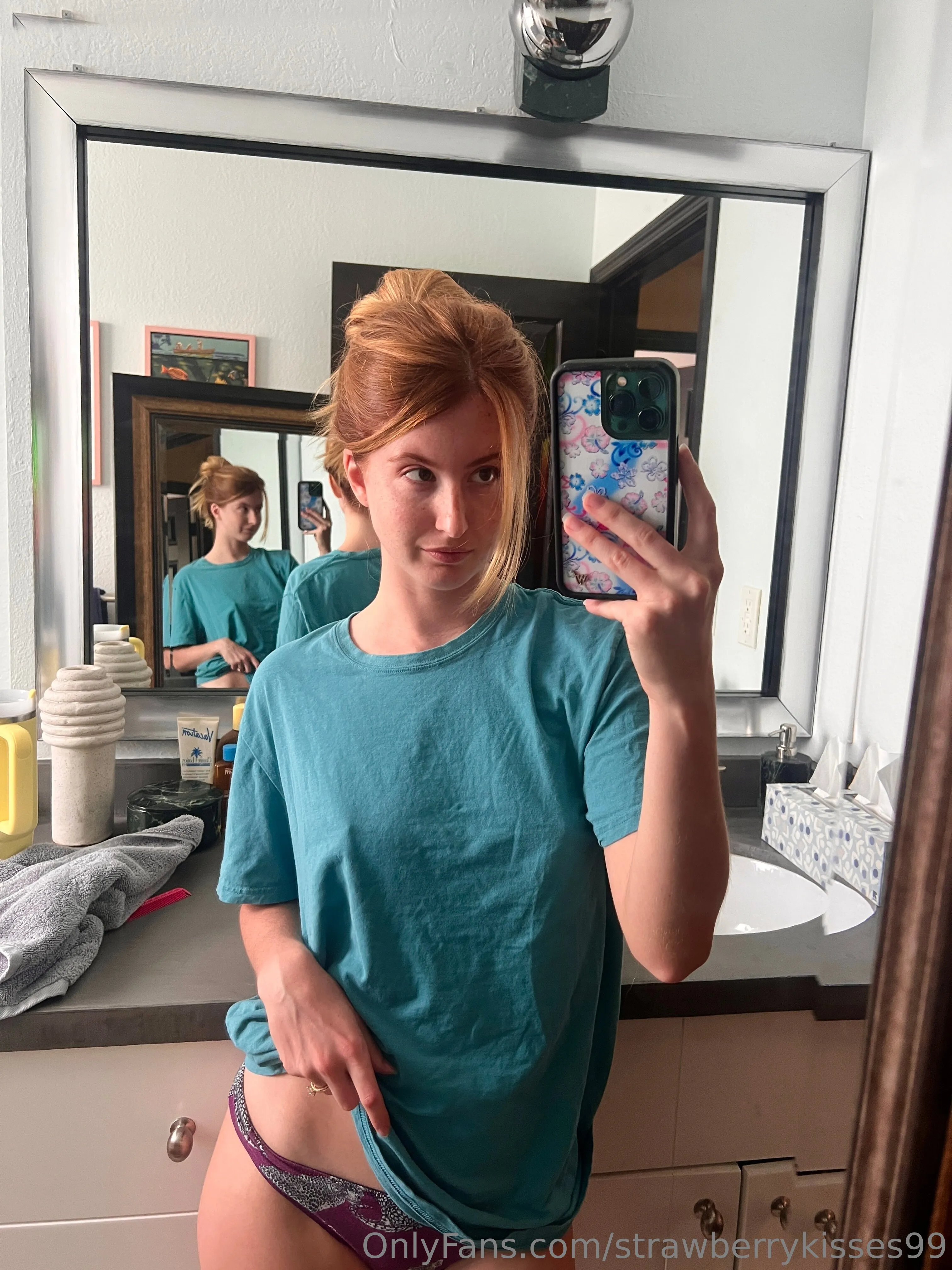 Strawberry Kisses OnlyFans exclusive photo 35 - strawberrykisses99 premium content