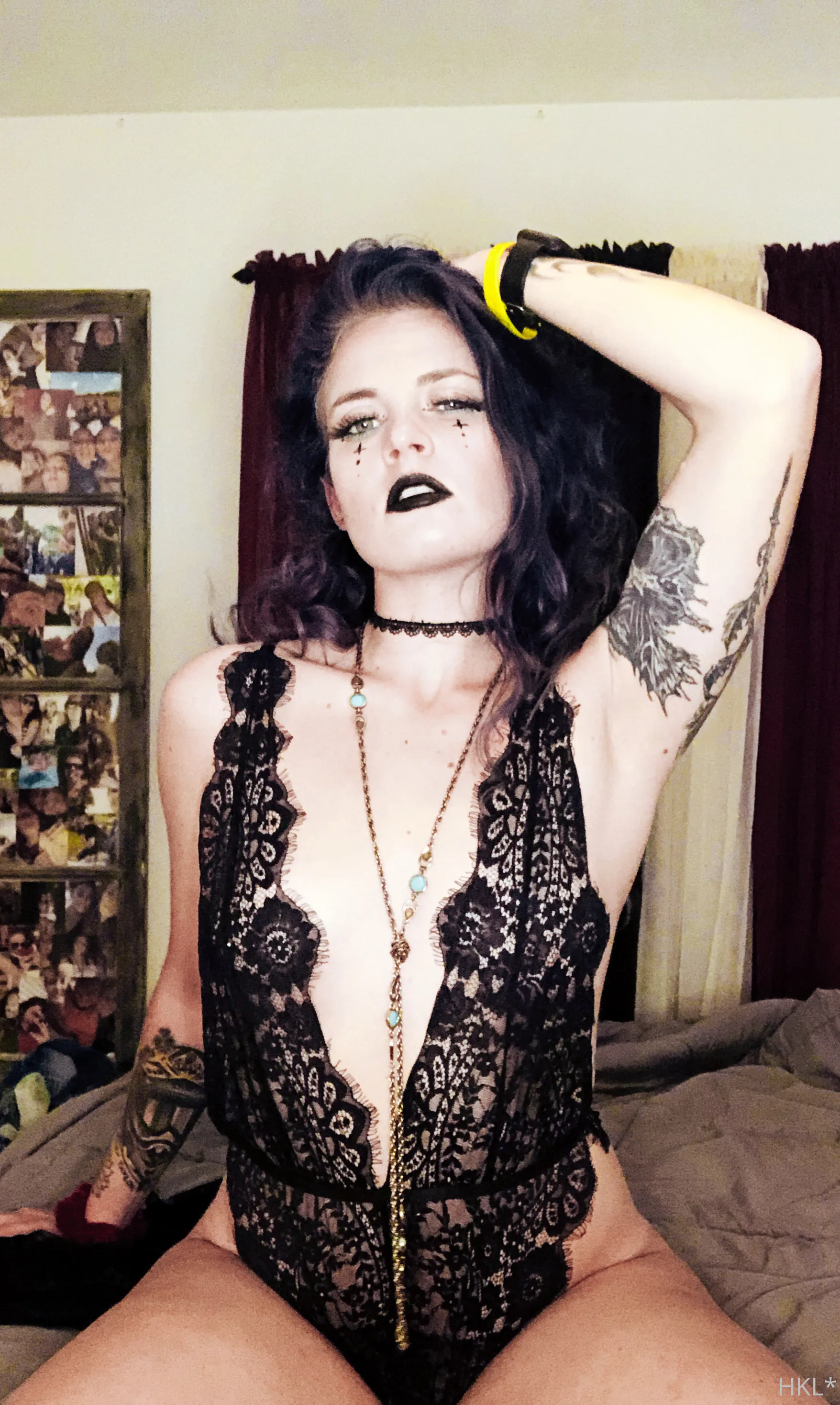 HollyGirl🖤 OnlyFans exclusive photo 45 - tats_n_ass54 premium content