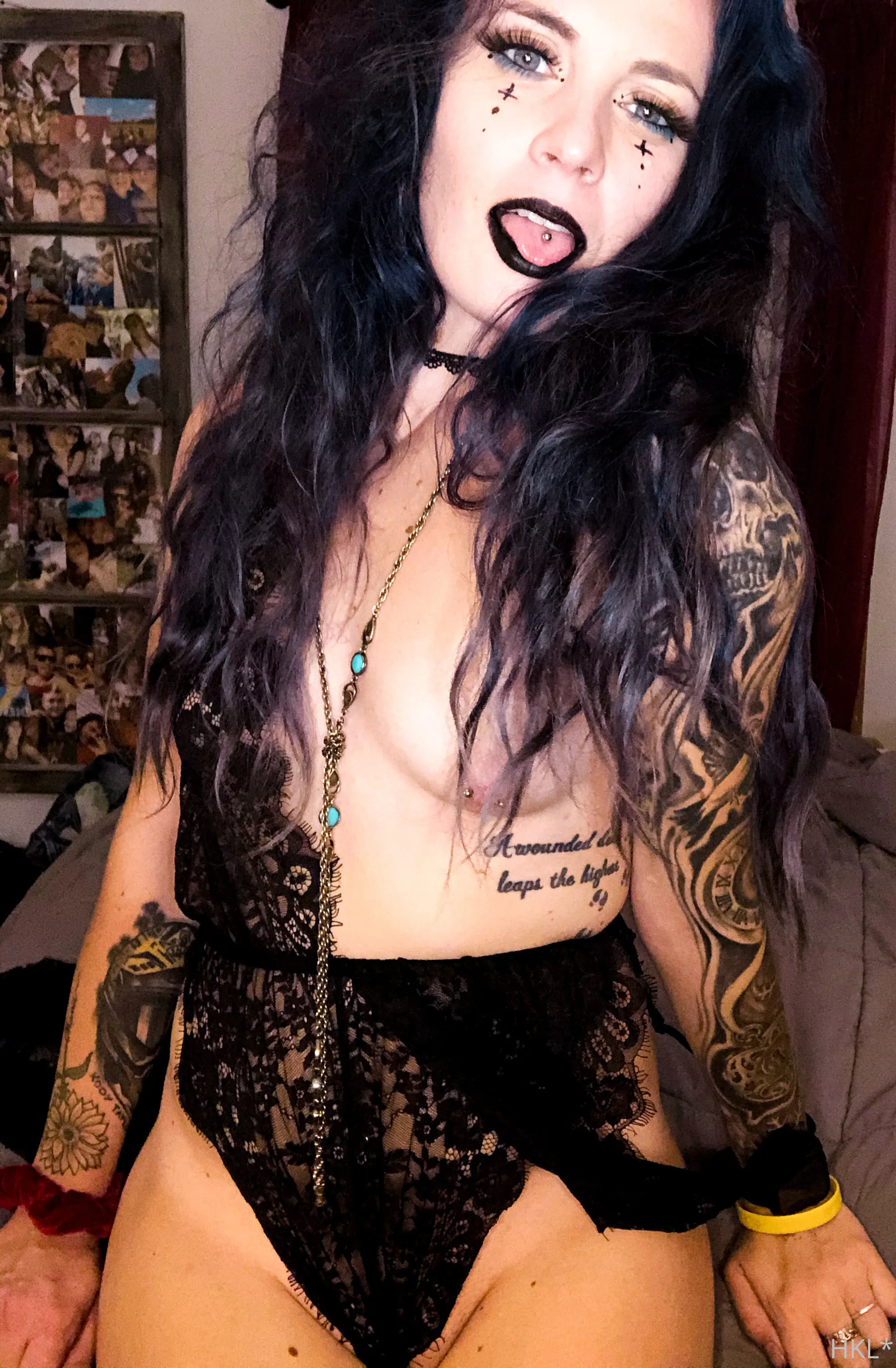 HollyGirl🖤 OnlyFans exclusive photo 43 - tats_n_ass54 premium content