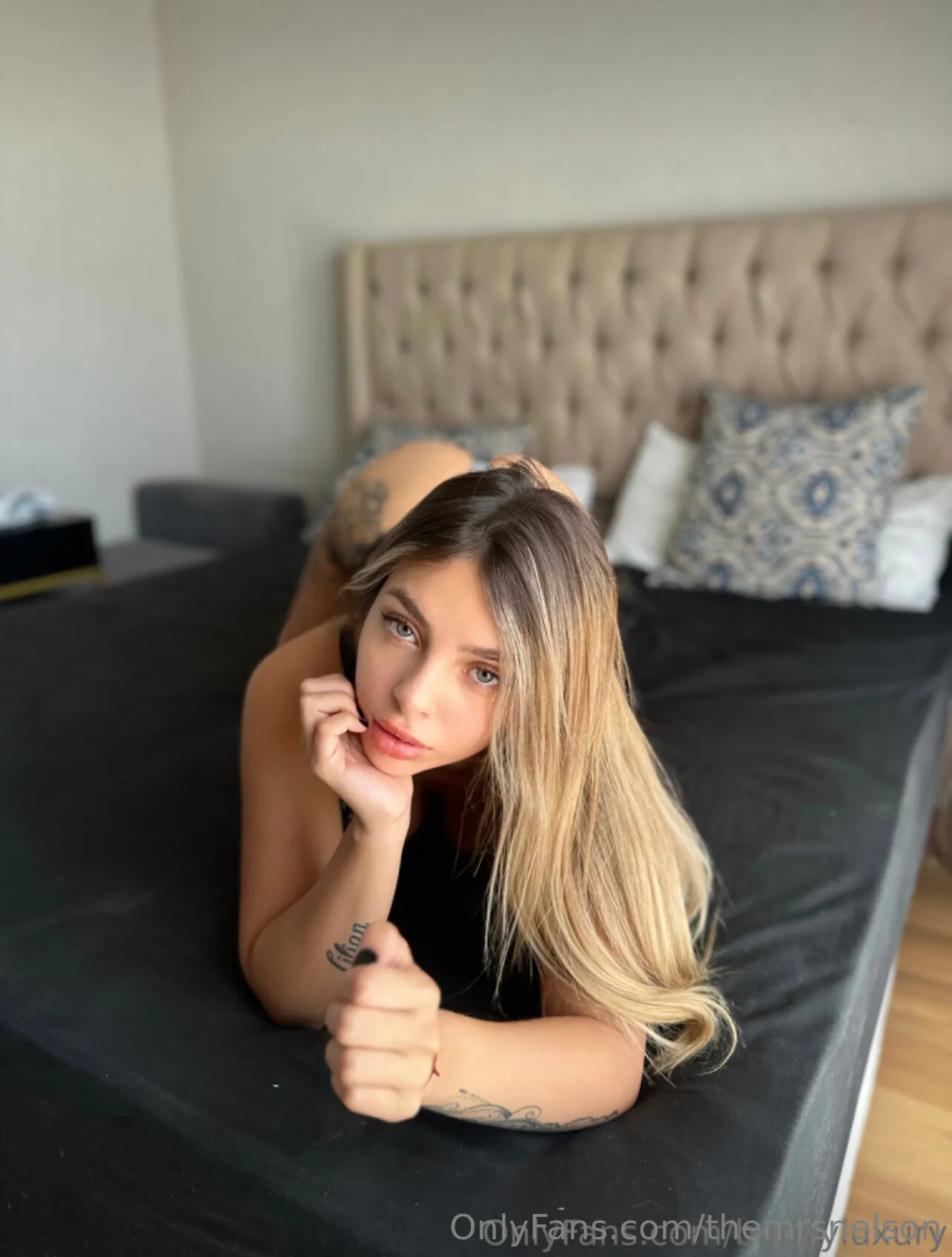 Mrs. Nelson FREE OnlyFans exclusive photo 5 - themrsnelson premium content