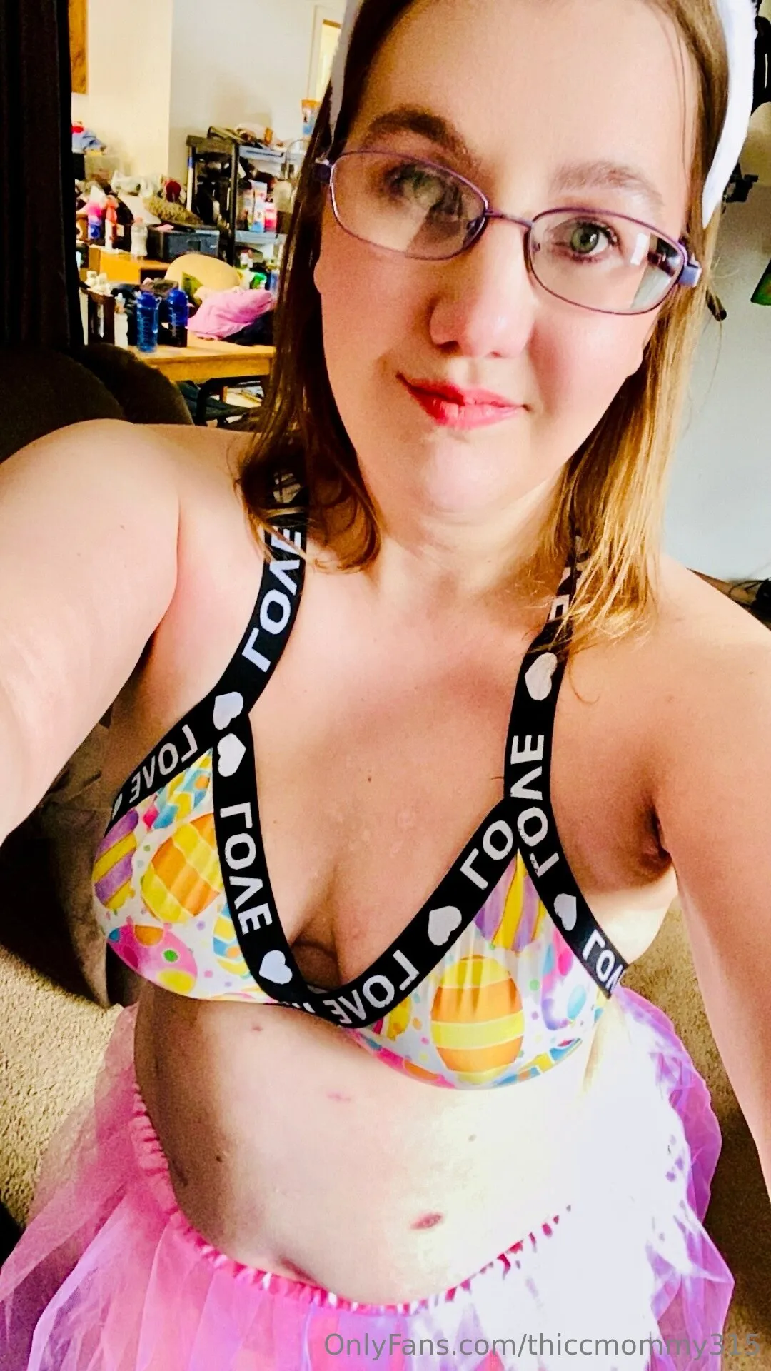 ThiccMommyWithABody’s Video Store OnlyFans exclusive photo 9 - thiccmommy315 premium content