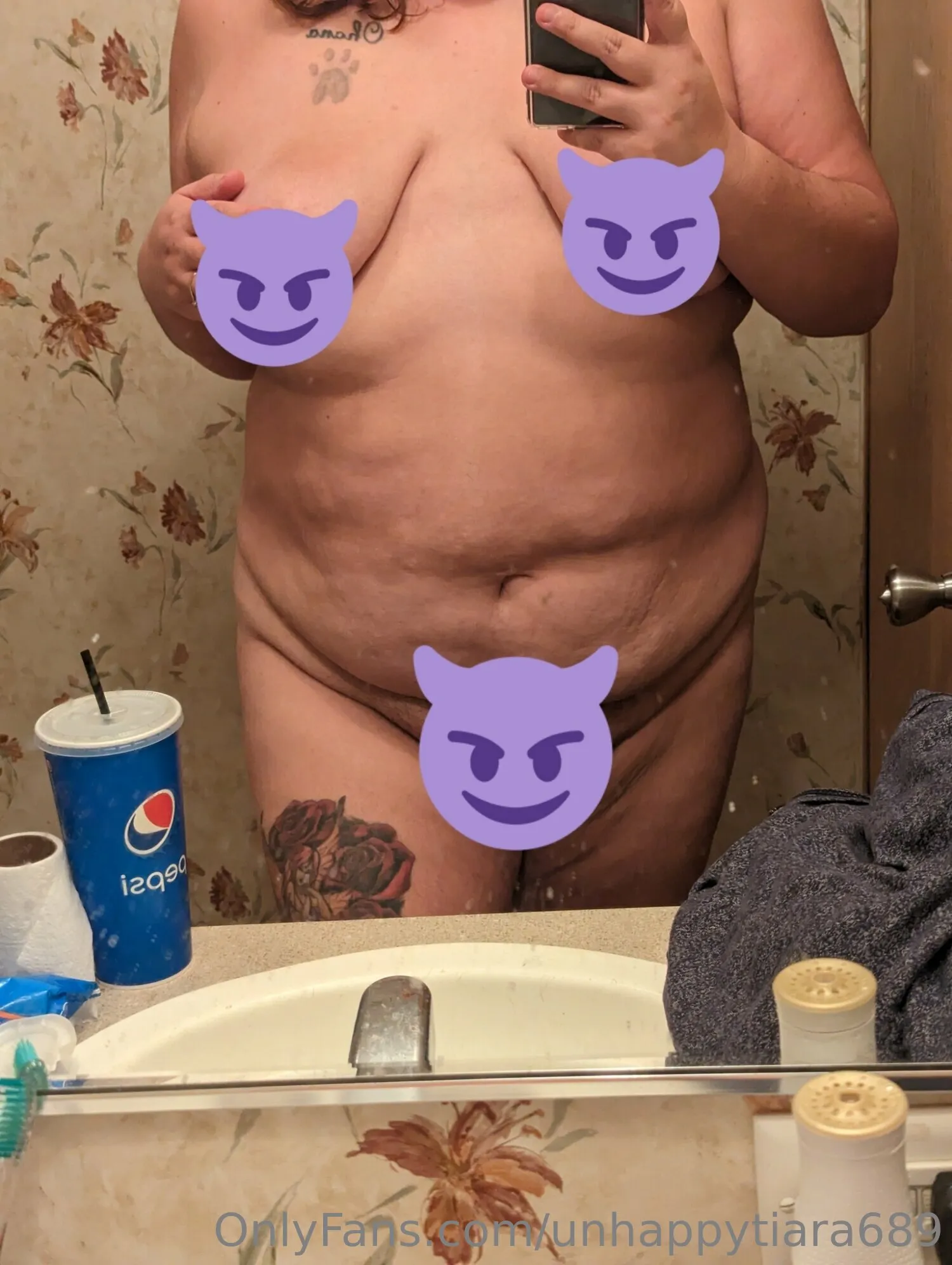 Danielle OnlyFans exclusive photo 2 - unhappytiara689 premium content