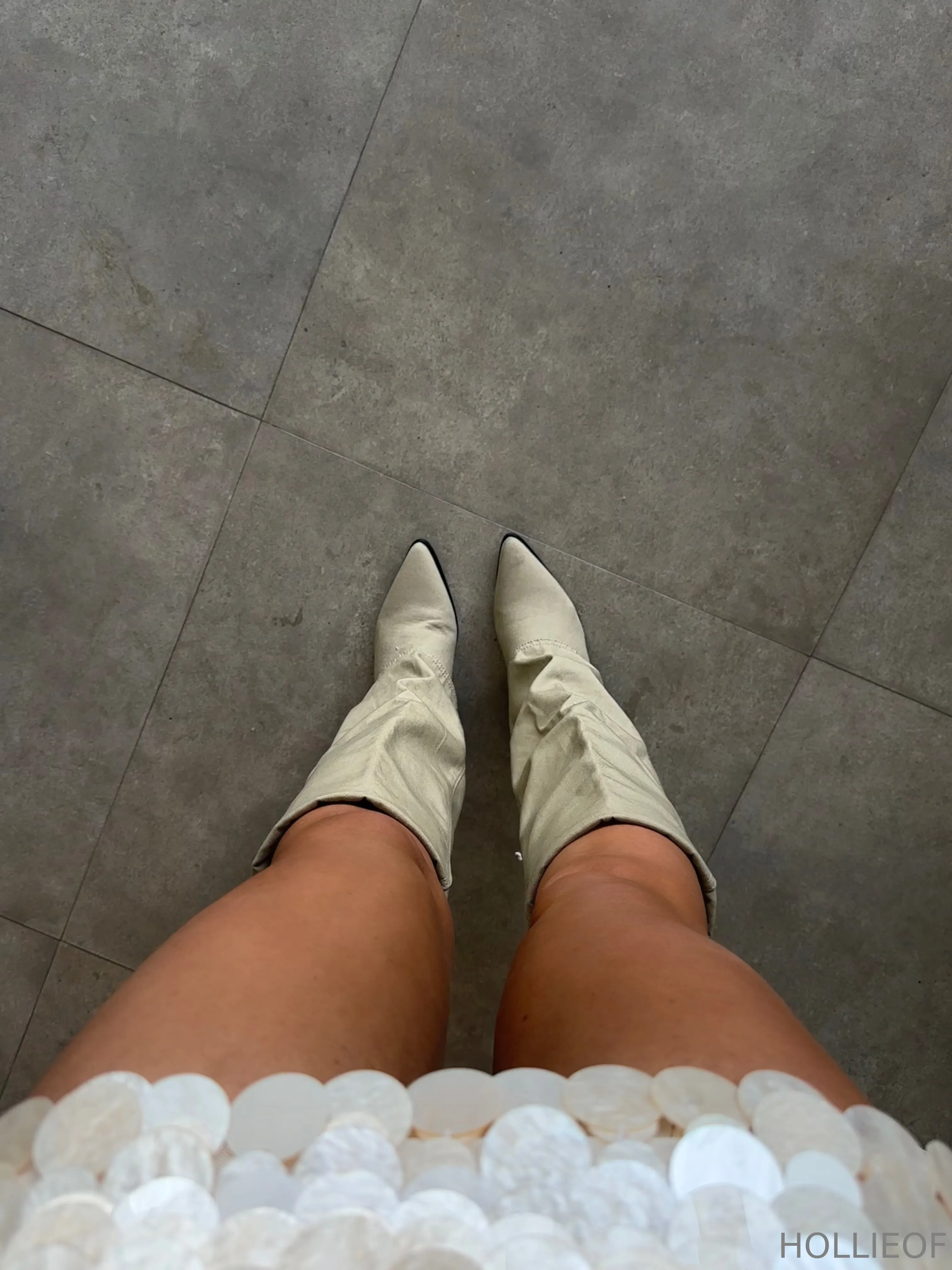 Hollie 👧🏼💘 OnlyFans exclusive photo 13 - urfavehollie premium content