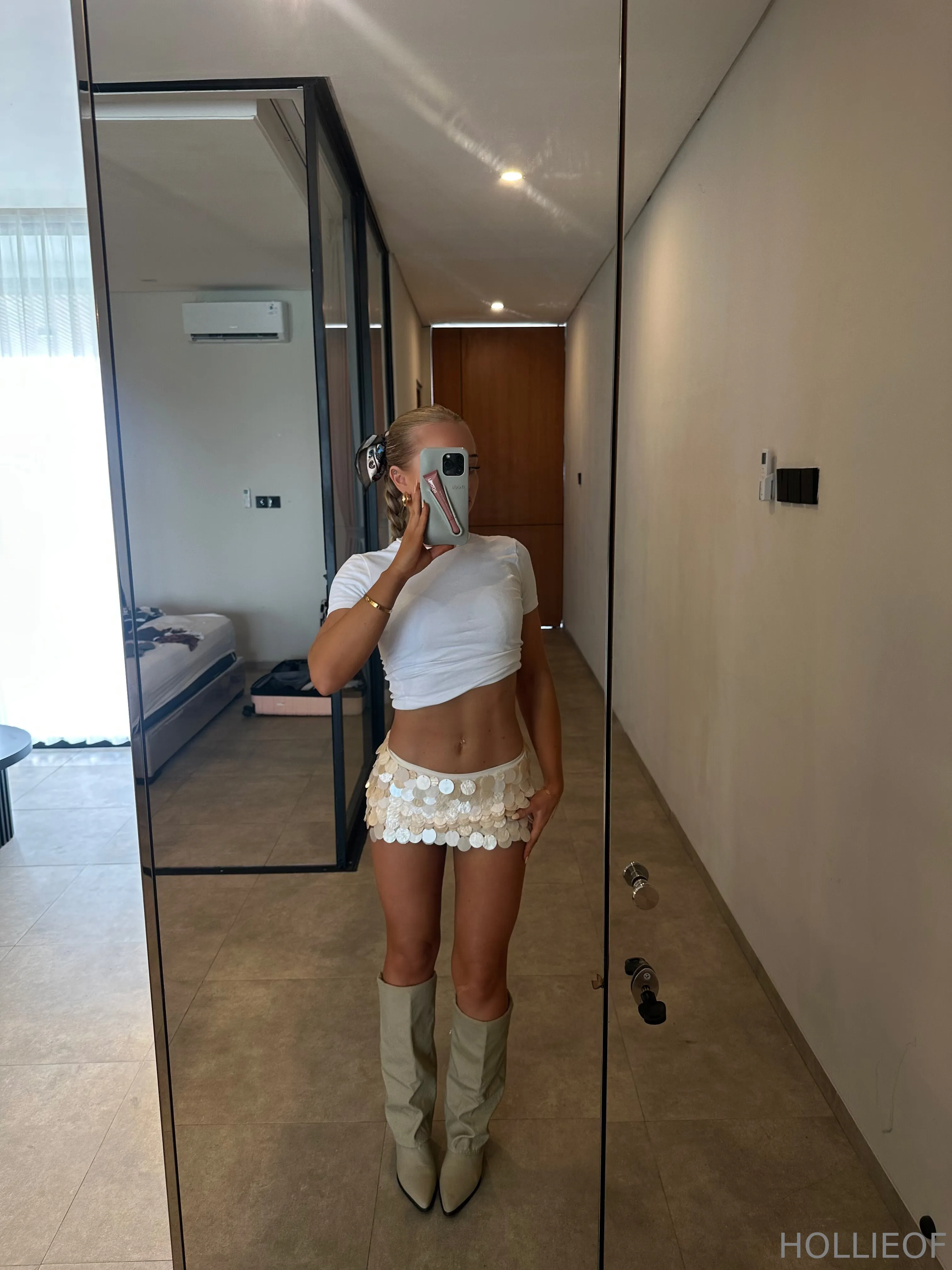 Hollie 👧🏼💘 OnlyFans exclusive photo 3 - urfavehollie premium content